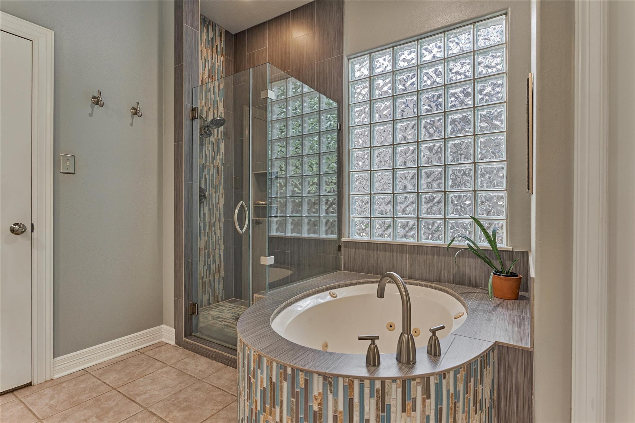 7 Clarion Ridge