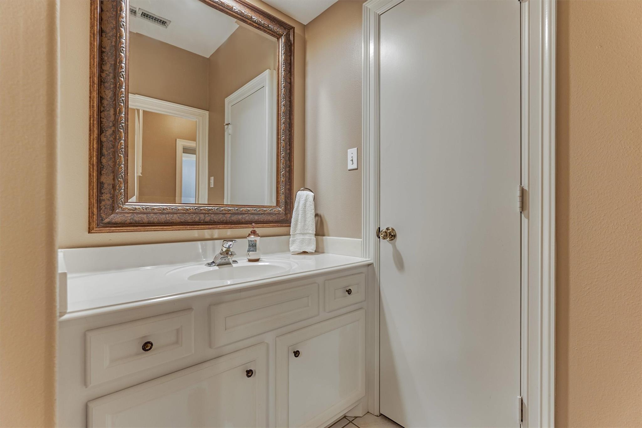 7 Clarion Ridge