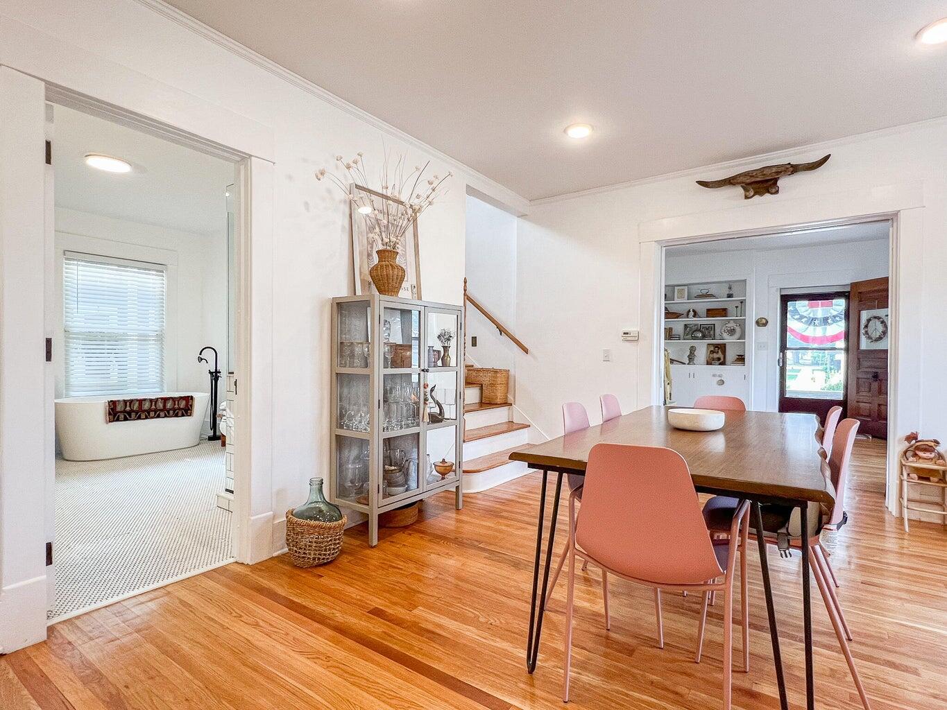 310 W Telegraph Street