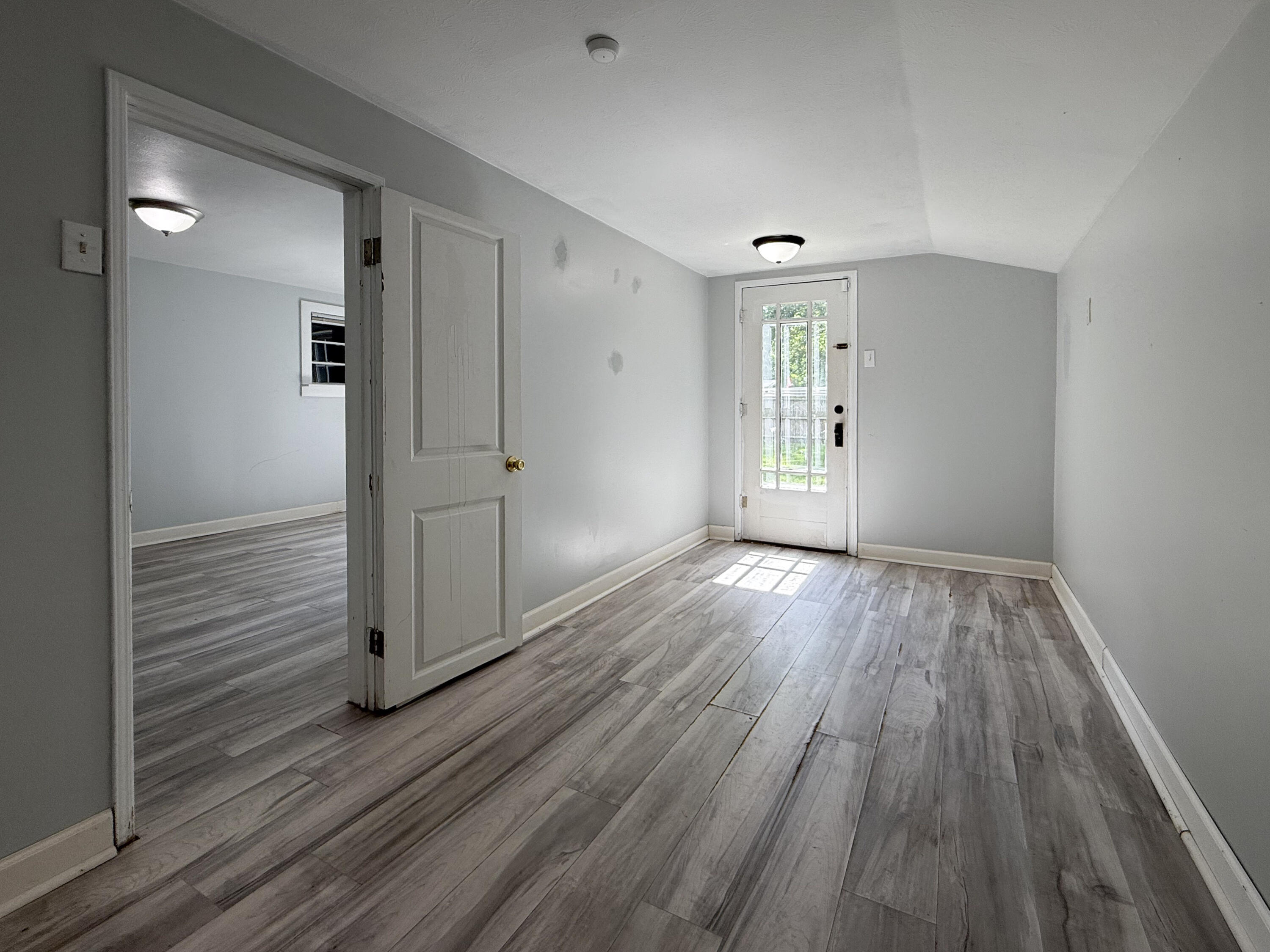 303 W Wayne Street
