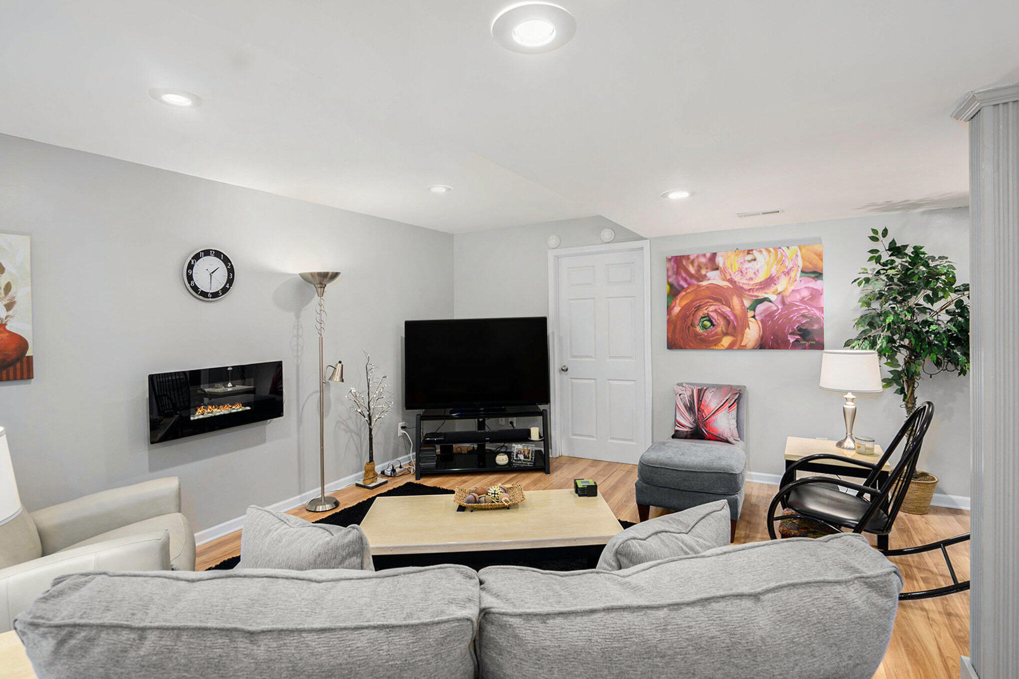 100 Dogwood Circle