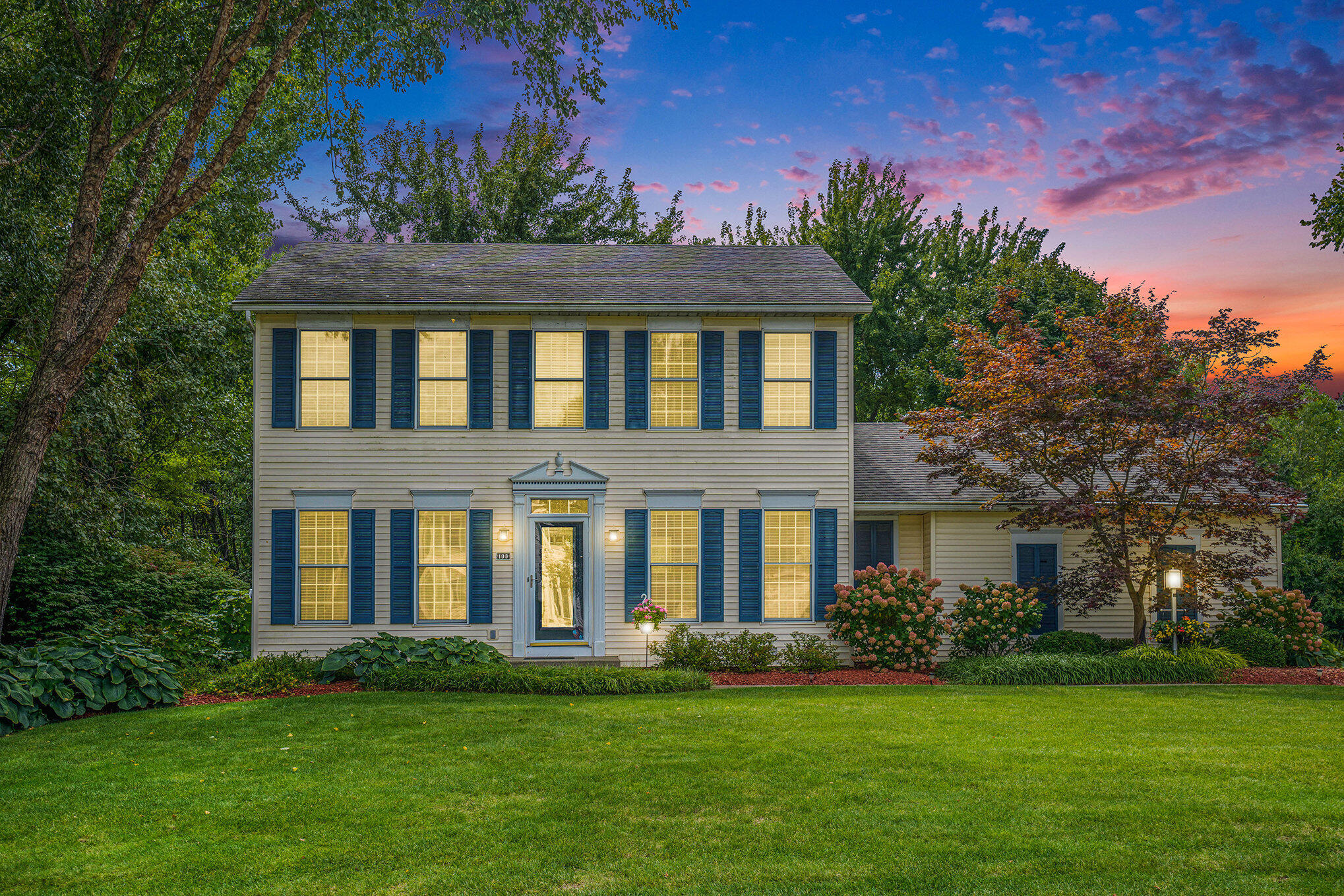 100 Dogwood Circle