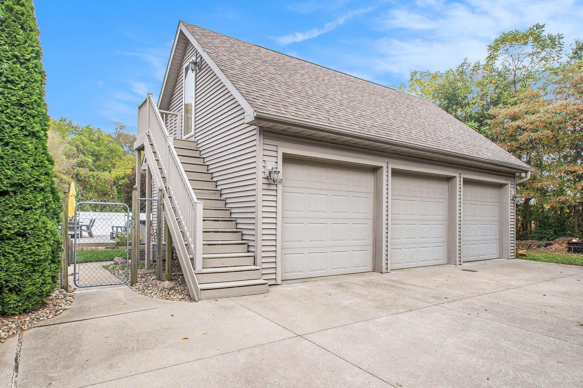 70445 Sunrise Drive