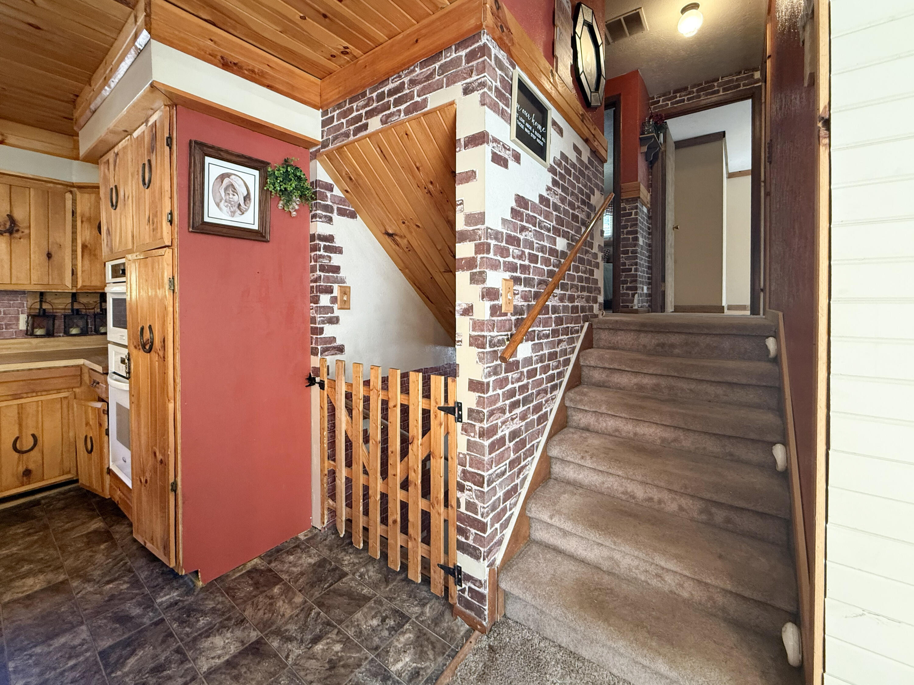 26068 Mckenzie Street