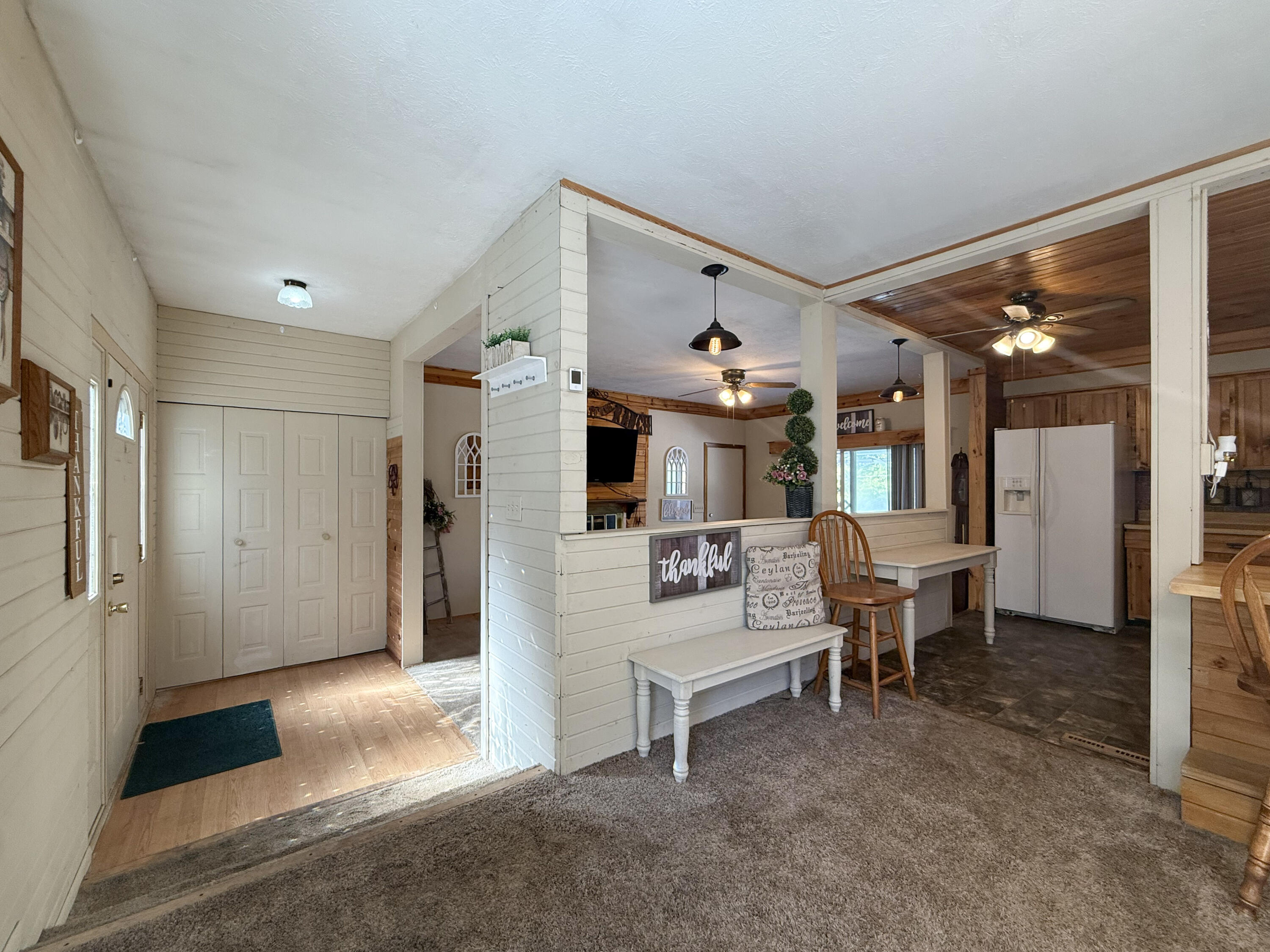 26068 Mckenzie Street