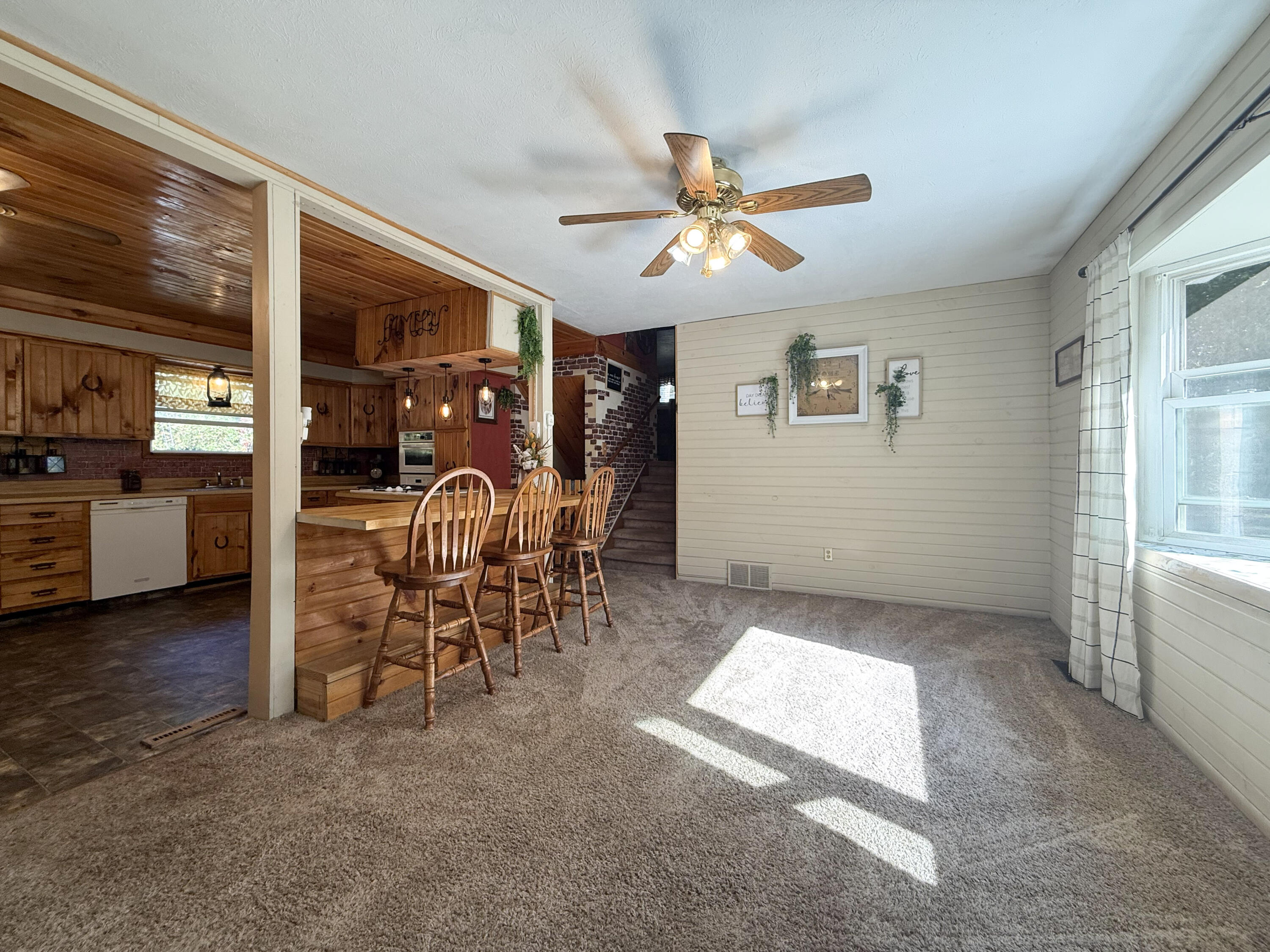 26068 Mckenzie Street