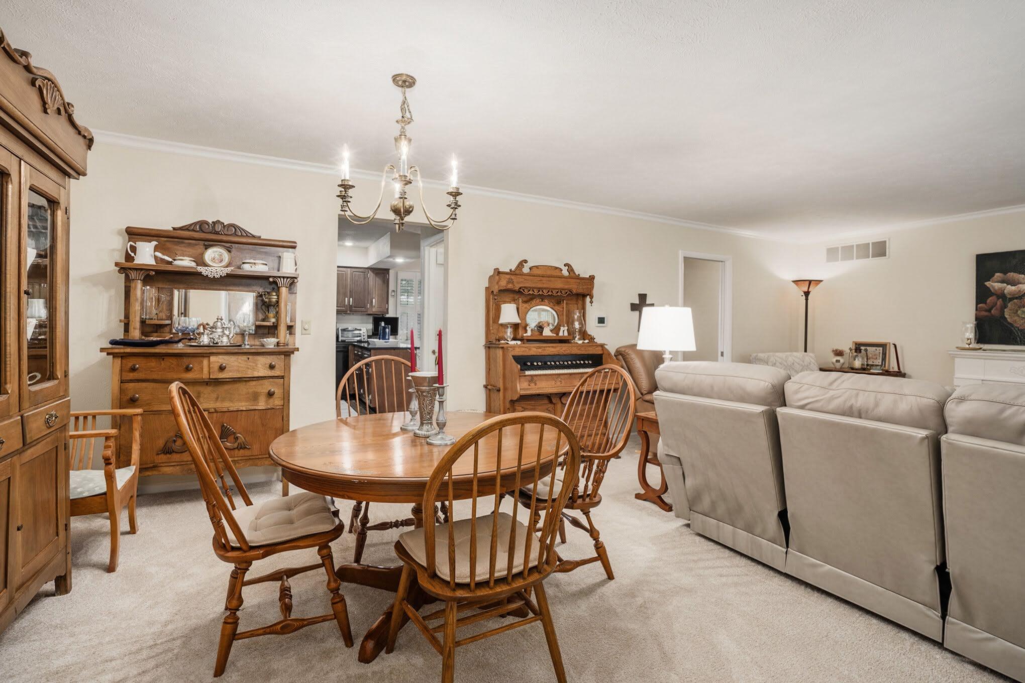 26049 Driftwood Drive, Edwardsburg