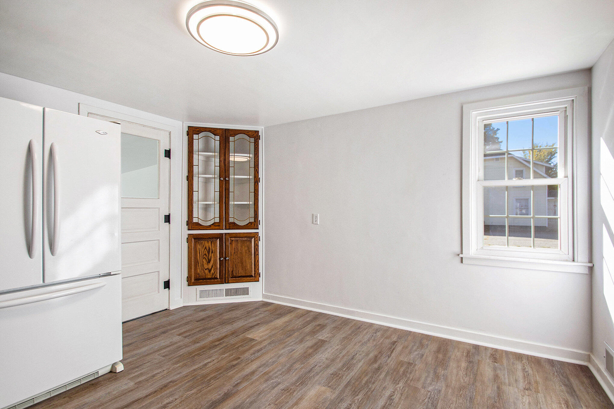 706 N Front Street, Dowagiac