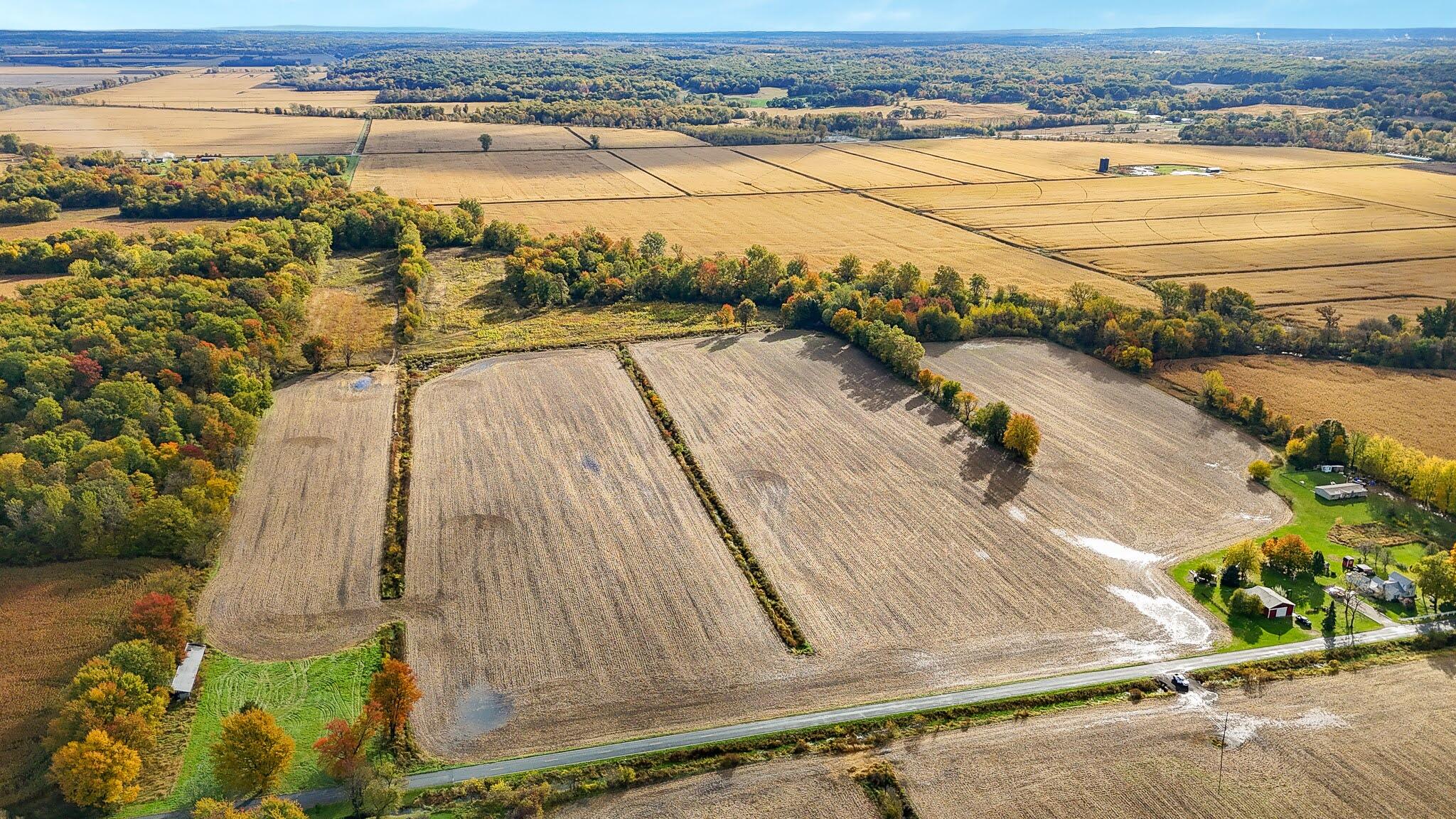 VL 1 Twin Lakes Road