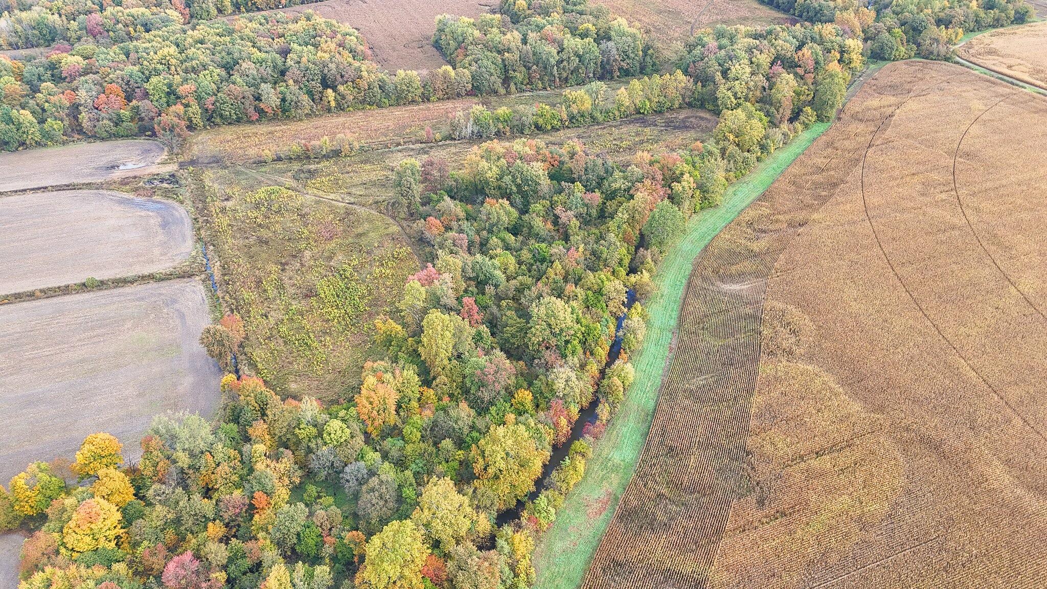VL 1 Twin Lakes Road