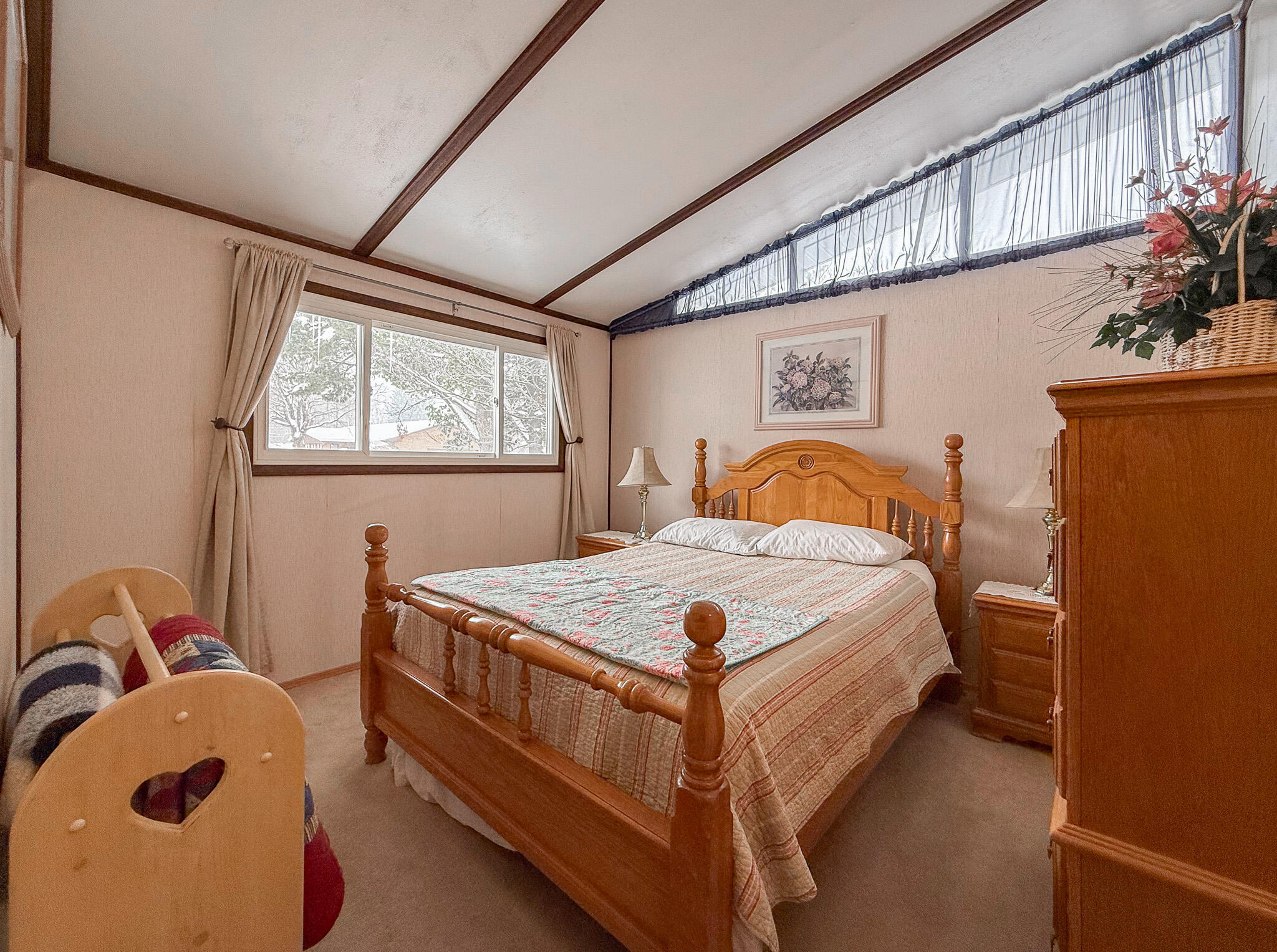 28860 Sarabyn Street