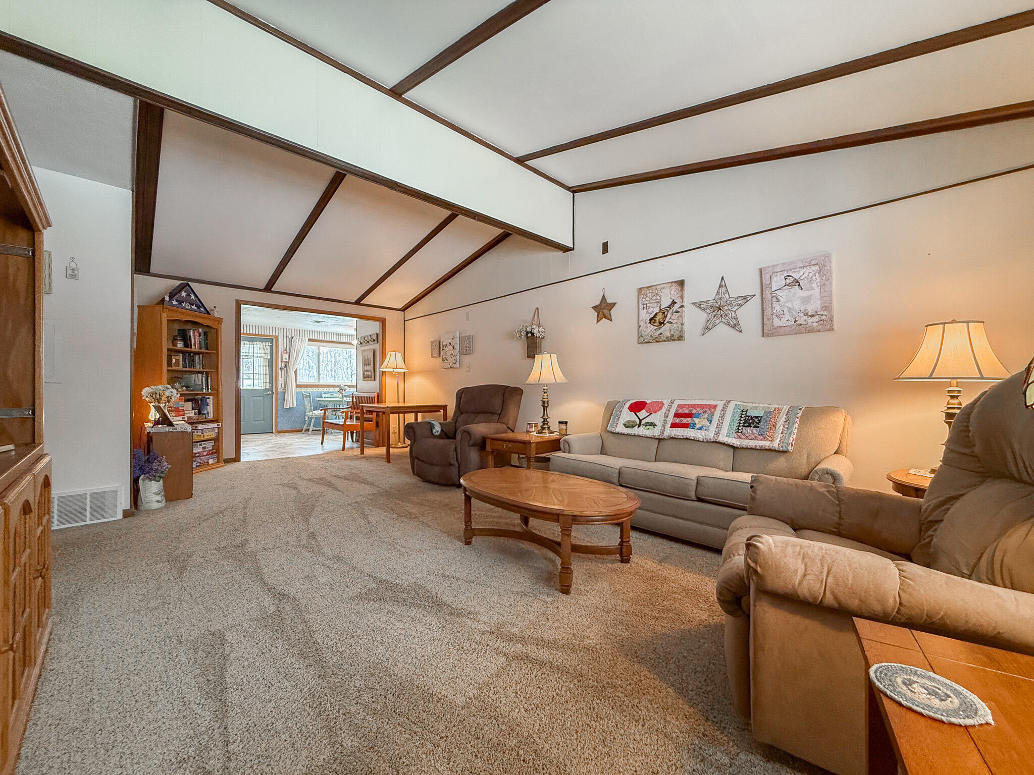 28860 Sarabyn Street