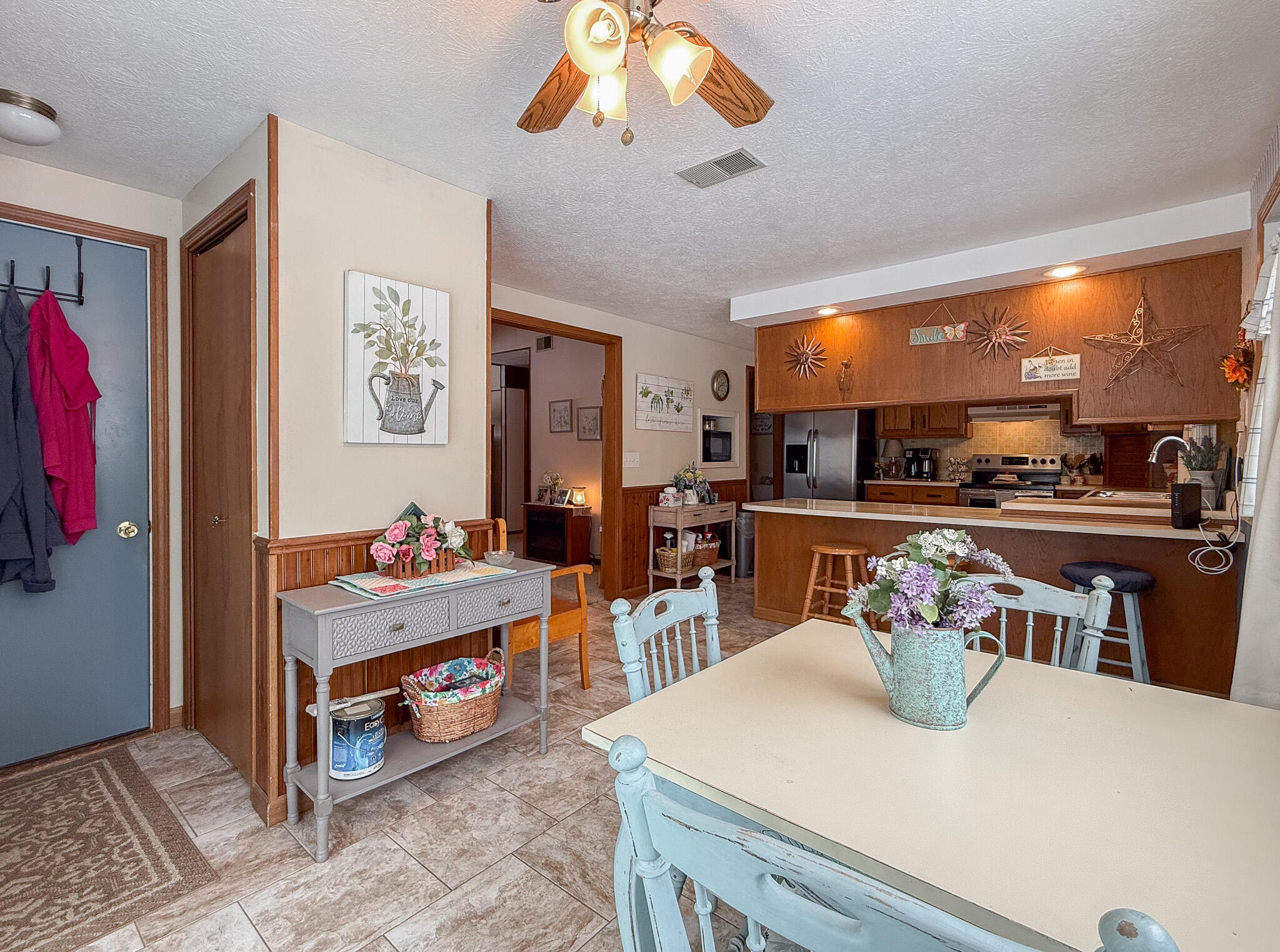 28860 Sarabyn Street