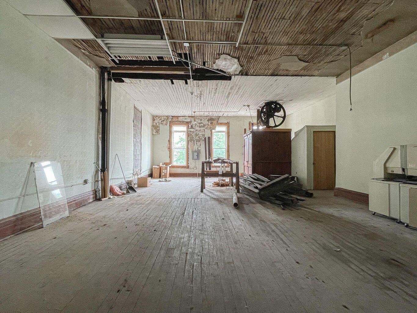 145 S Front Street