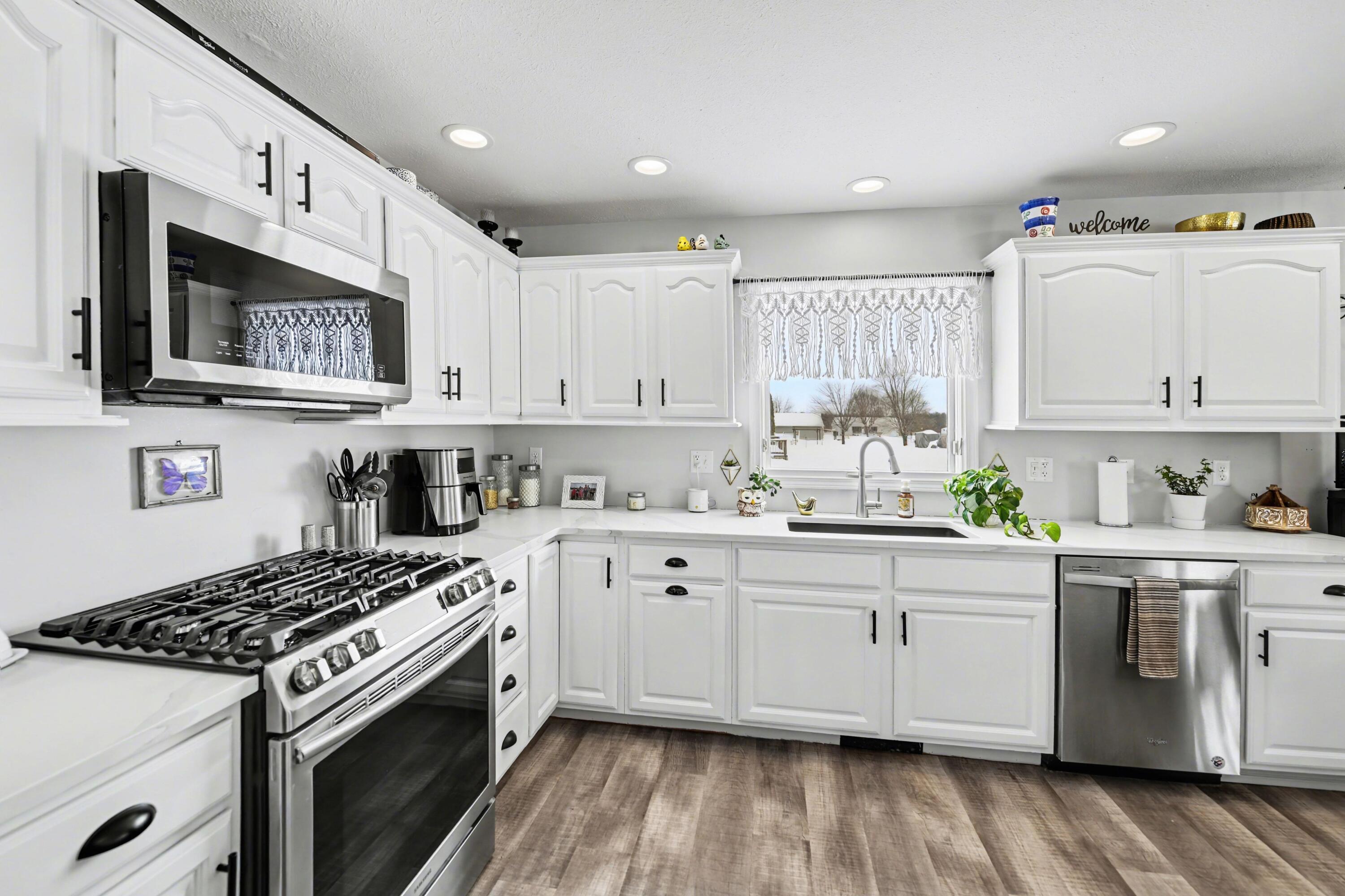 29413 Saddlebred Lane