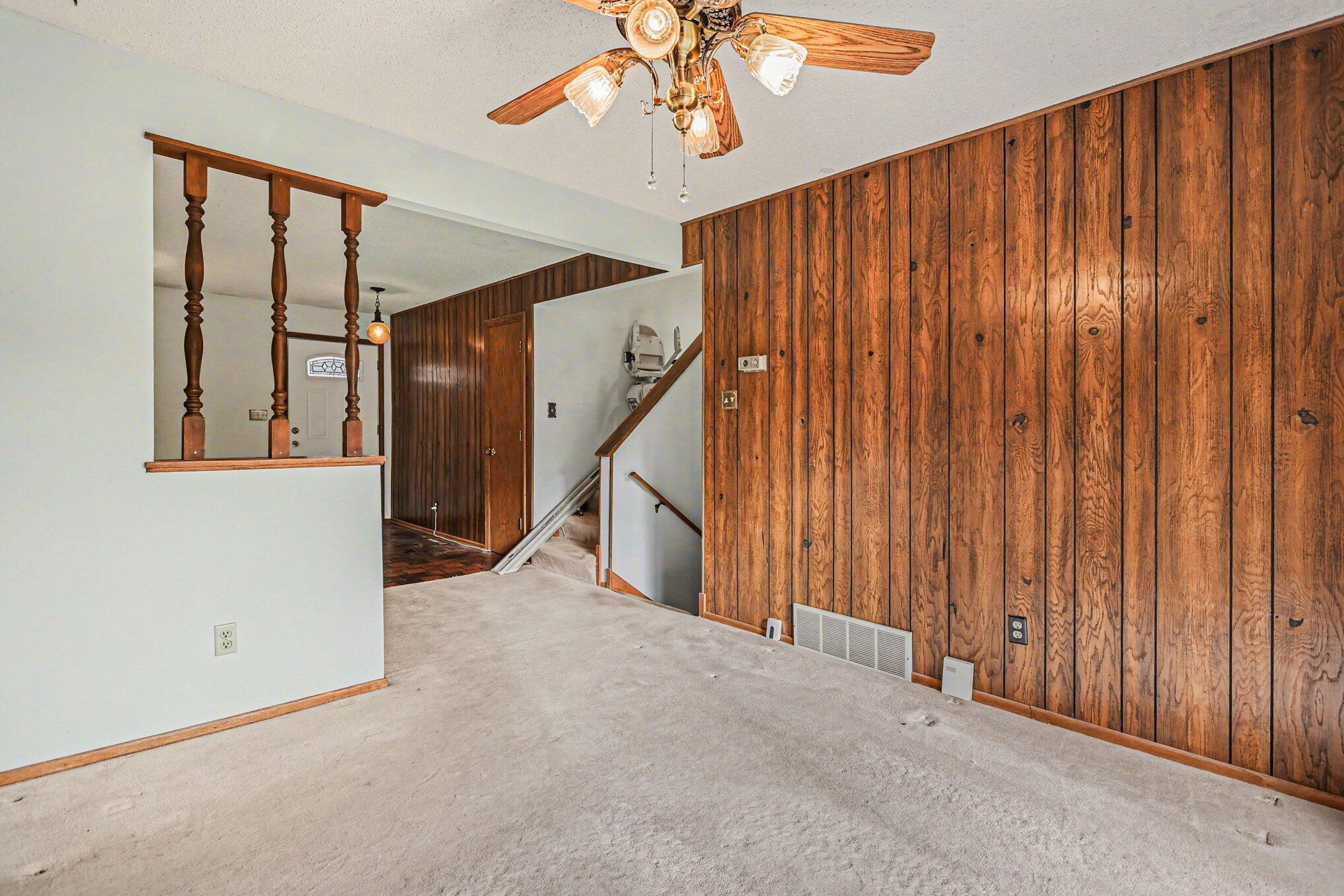 50507 Pleasant Street