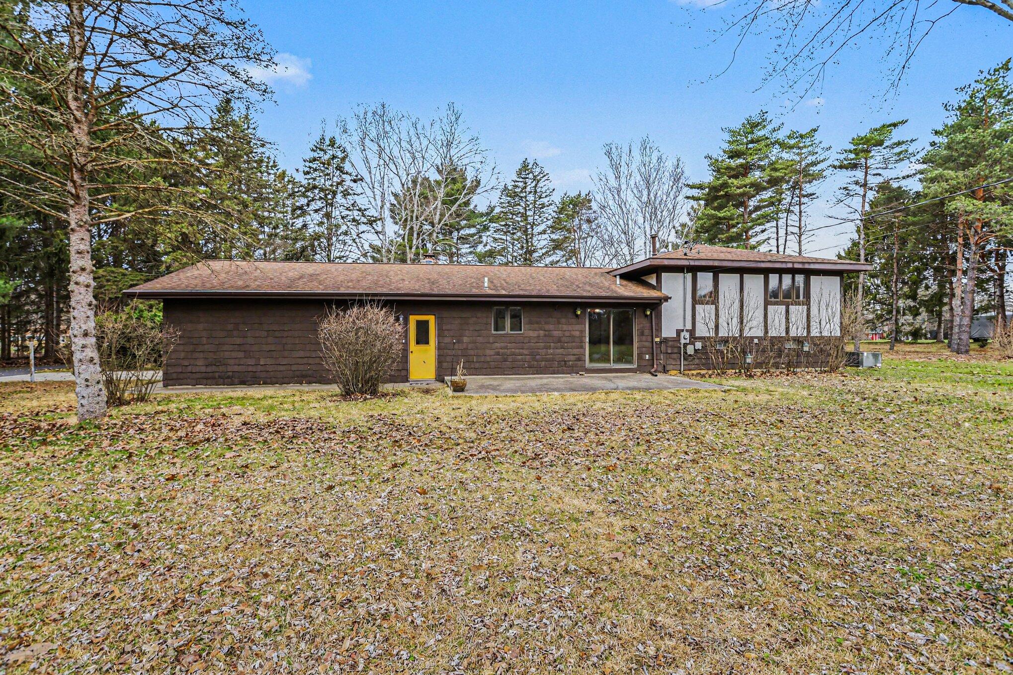 50507 Pleasant Street