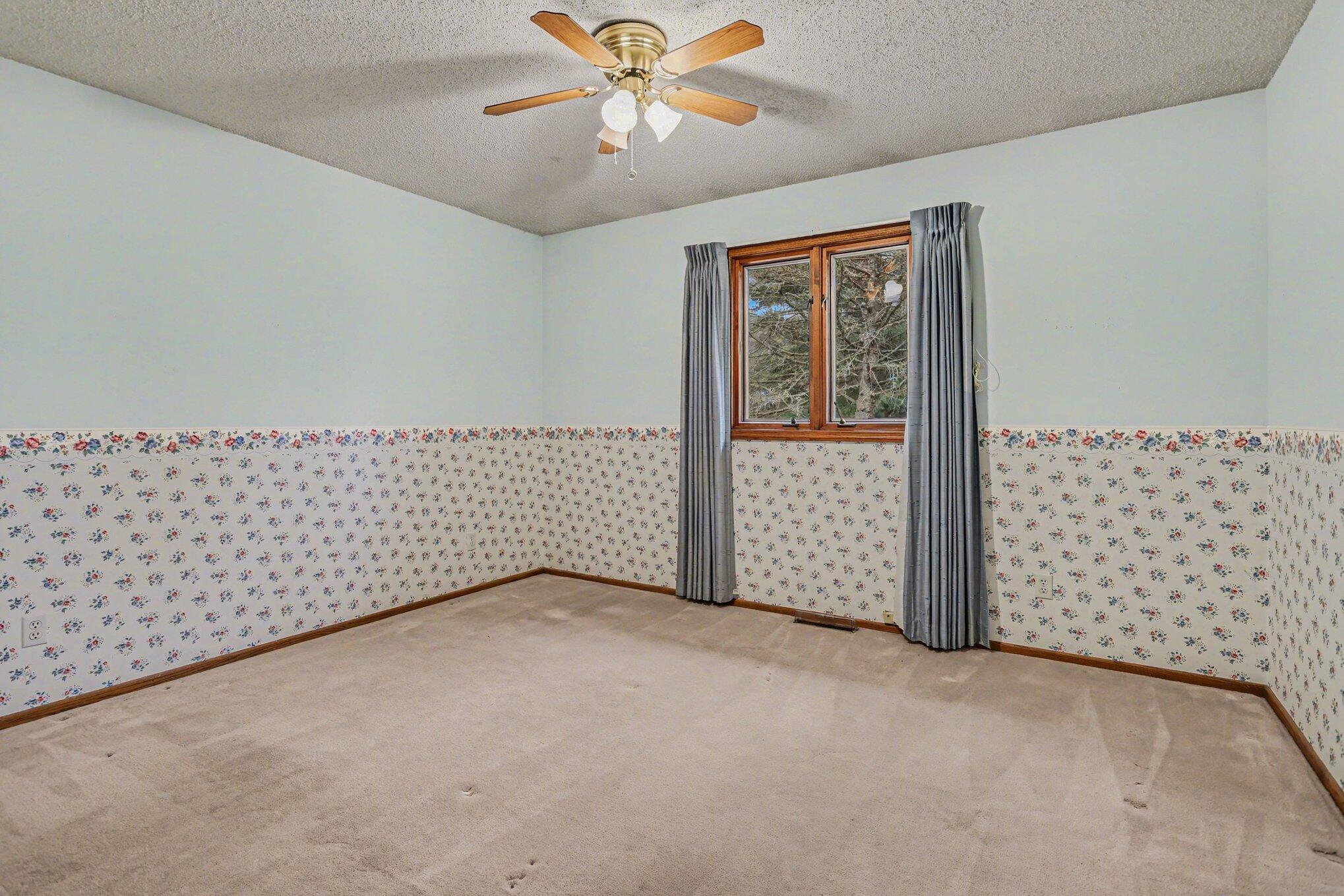 50507 Pleasant Street