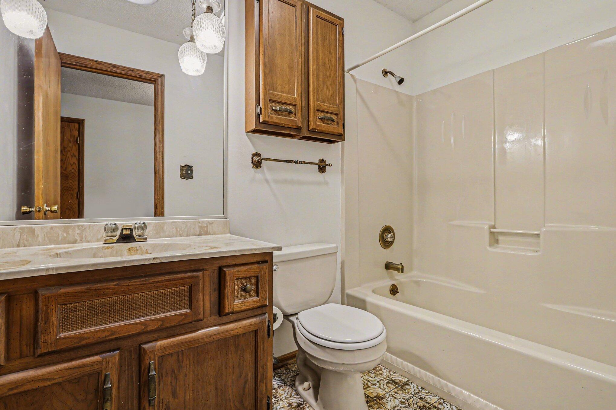 50507 Pleasant Street