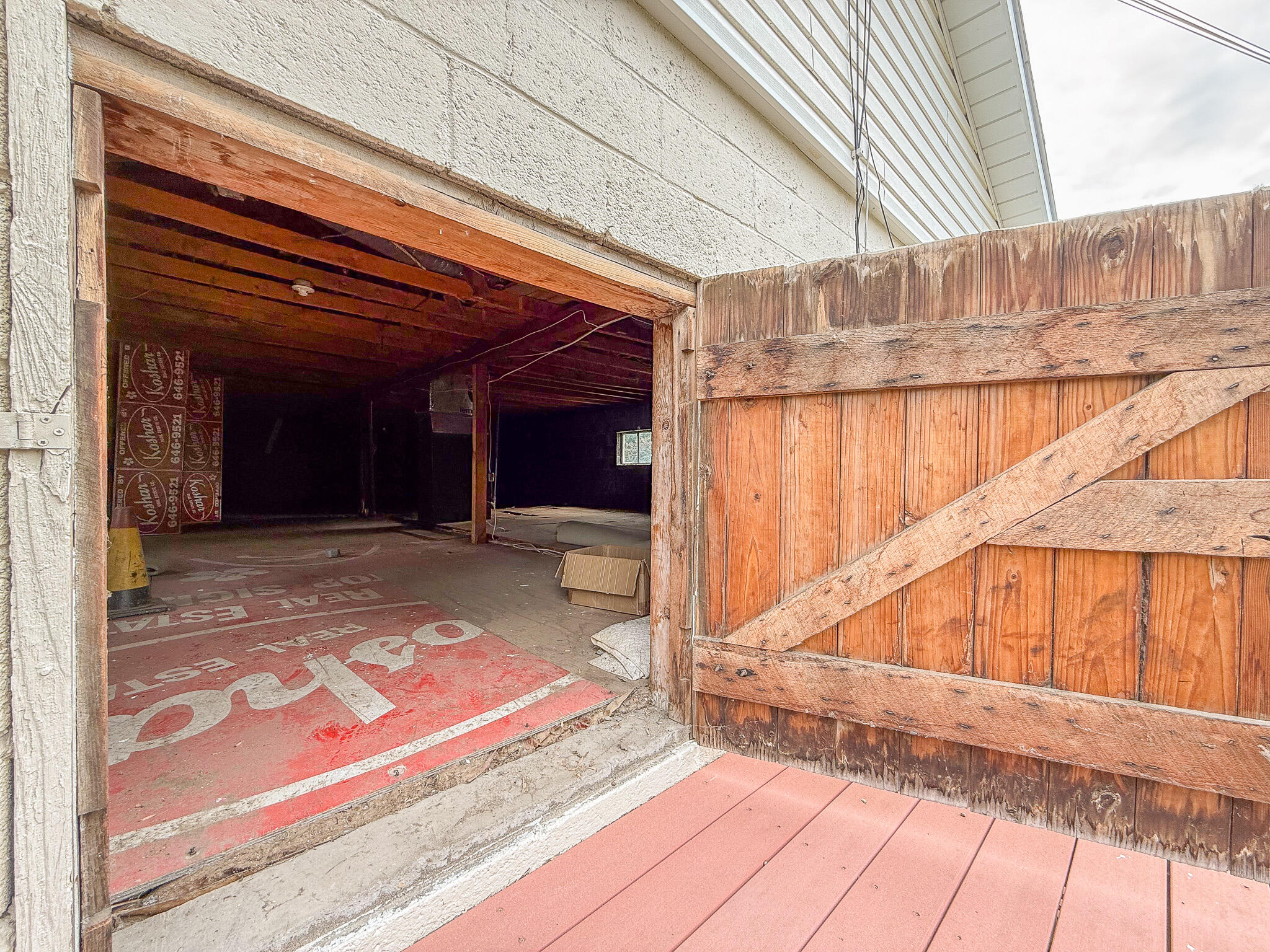 418 E Main Street