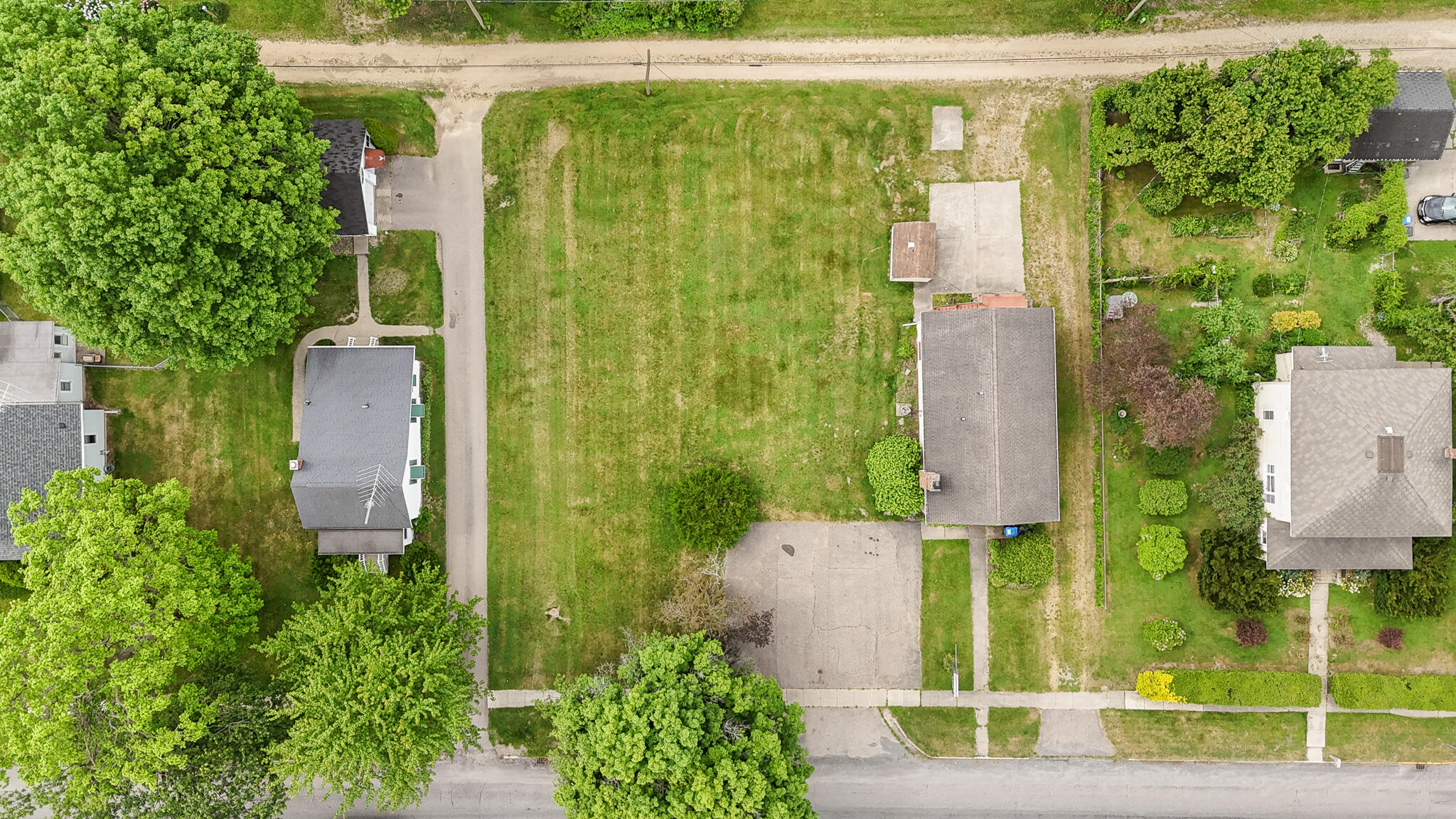 418 E Main Street