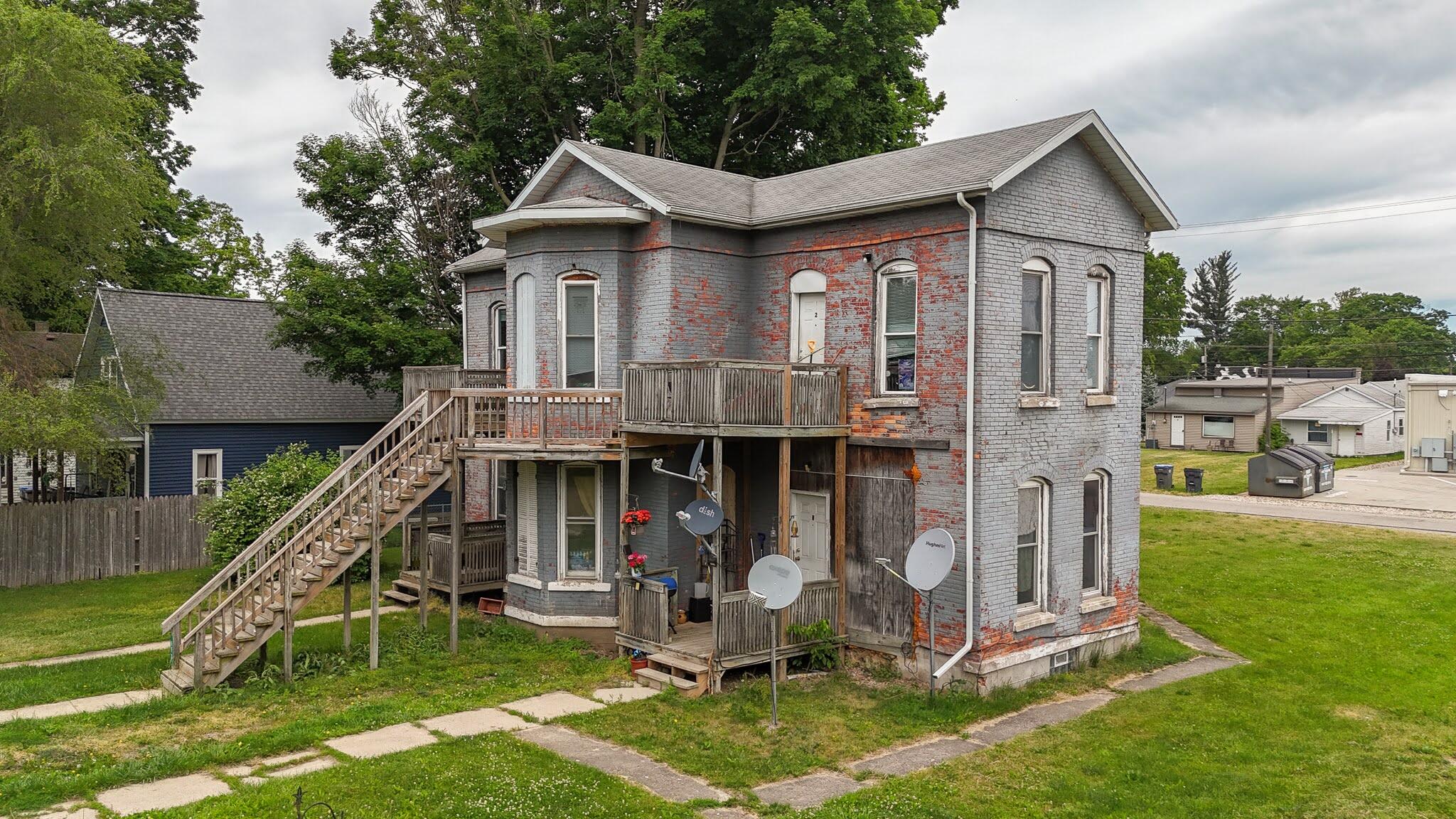 173 E Dibble Street