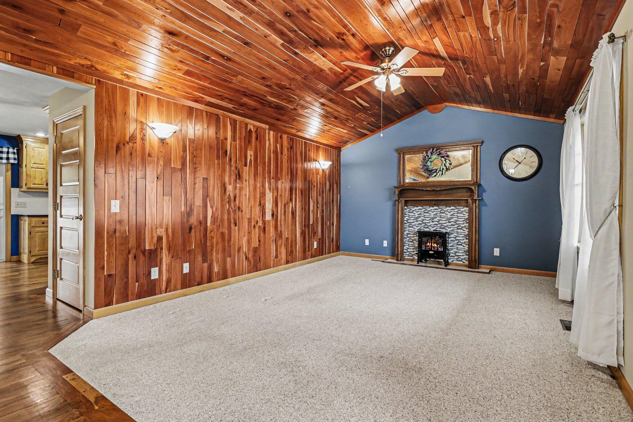 29390 Saddlebred Lane