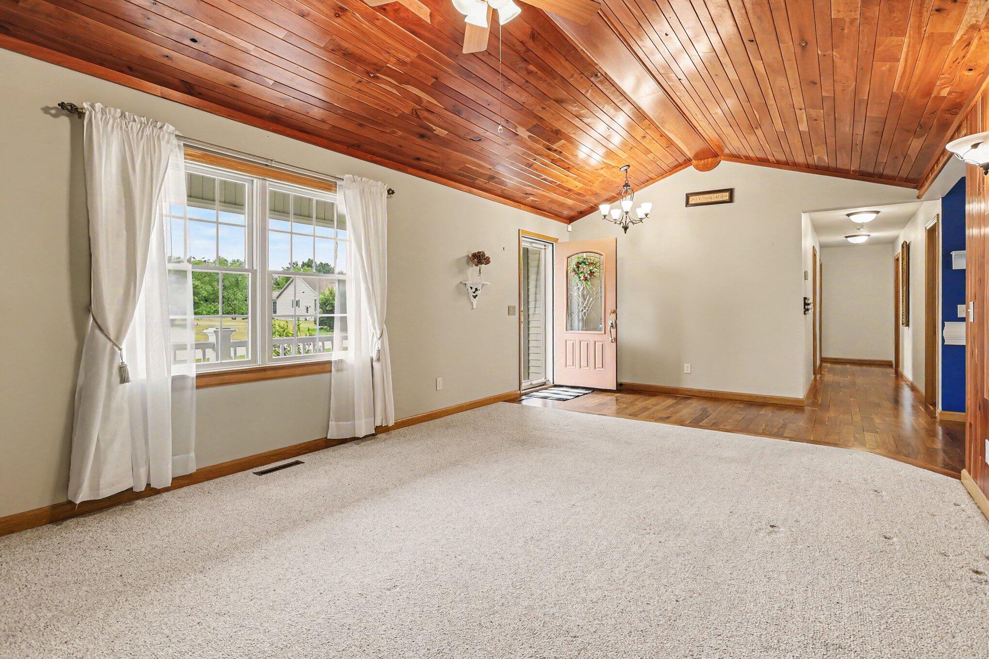 29390 Saddlebred Lane