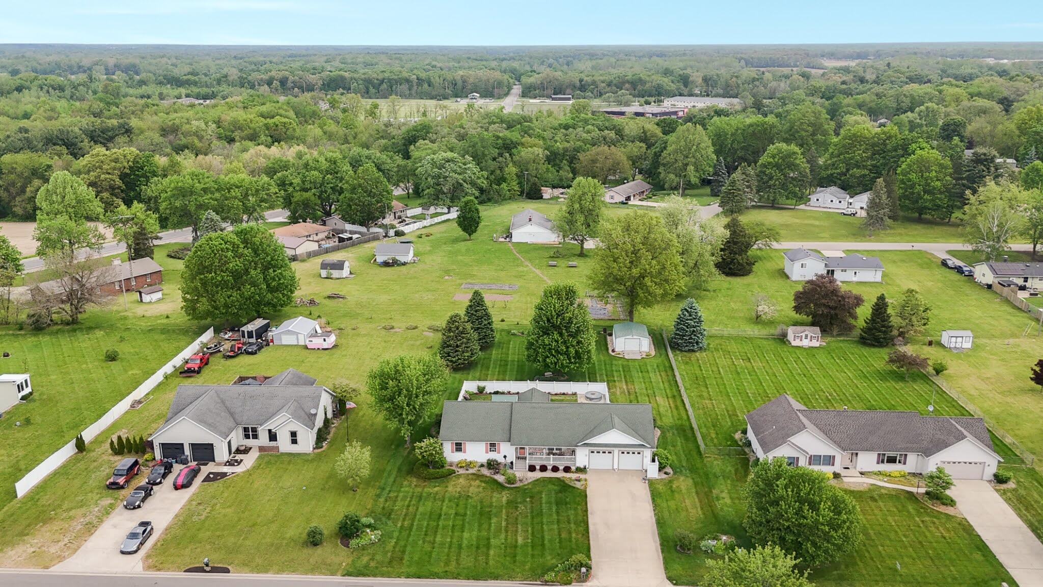 29390 Saddlebred Lane