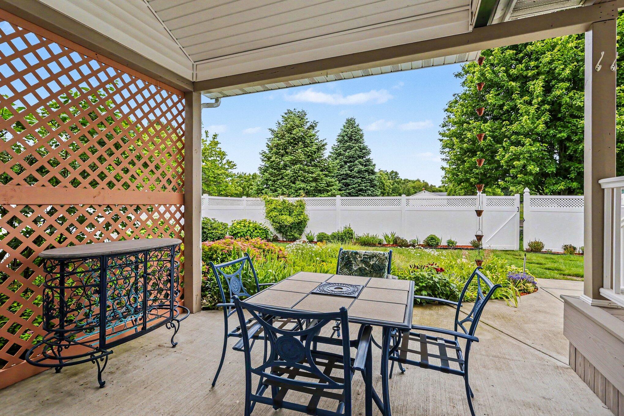 29390 Saddlebred Lane
