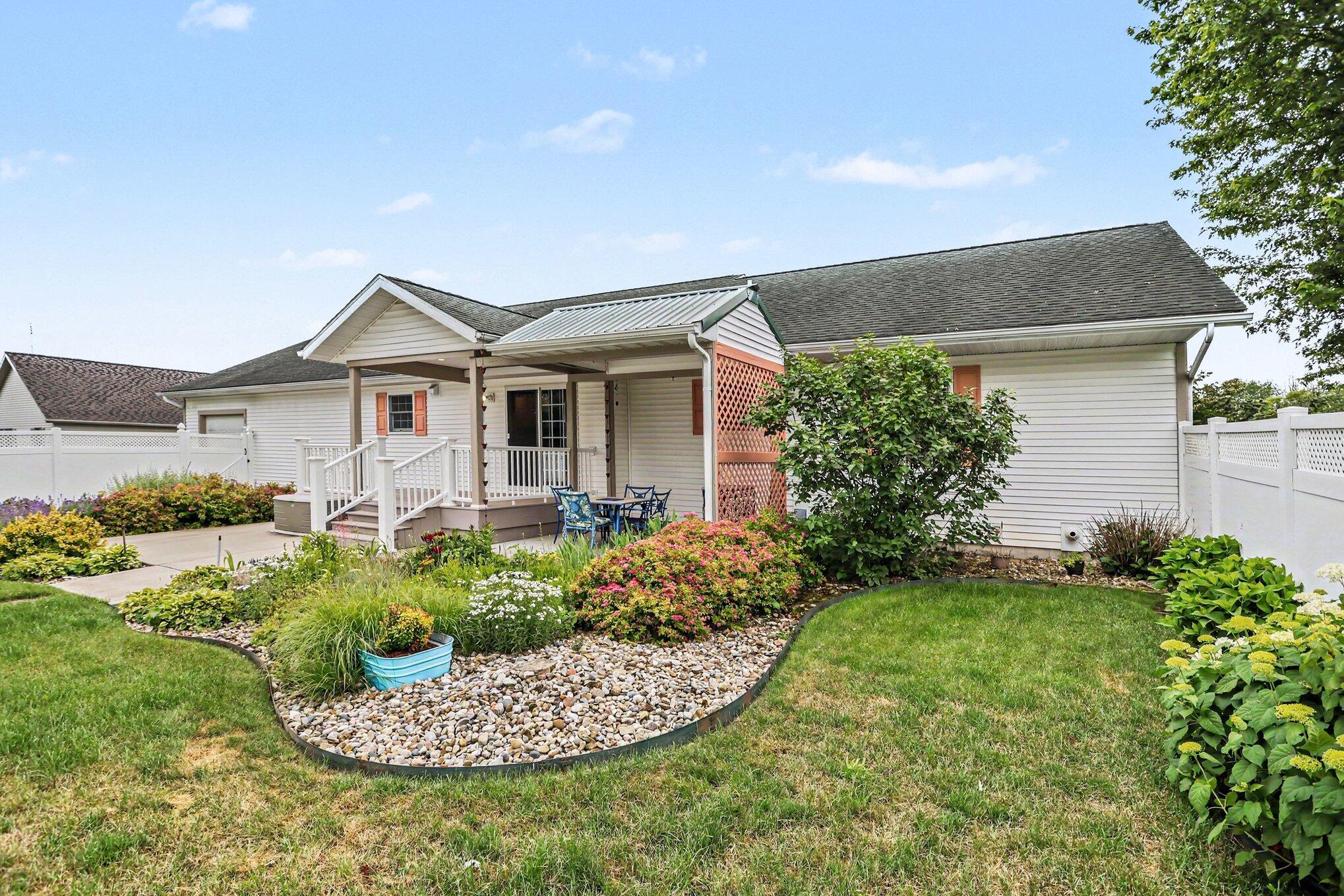 29390 Saddlebred Lane