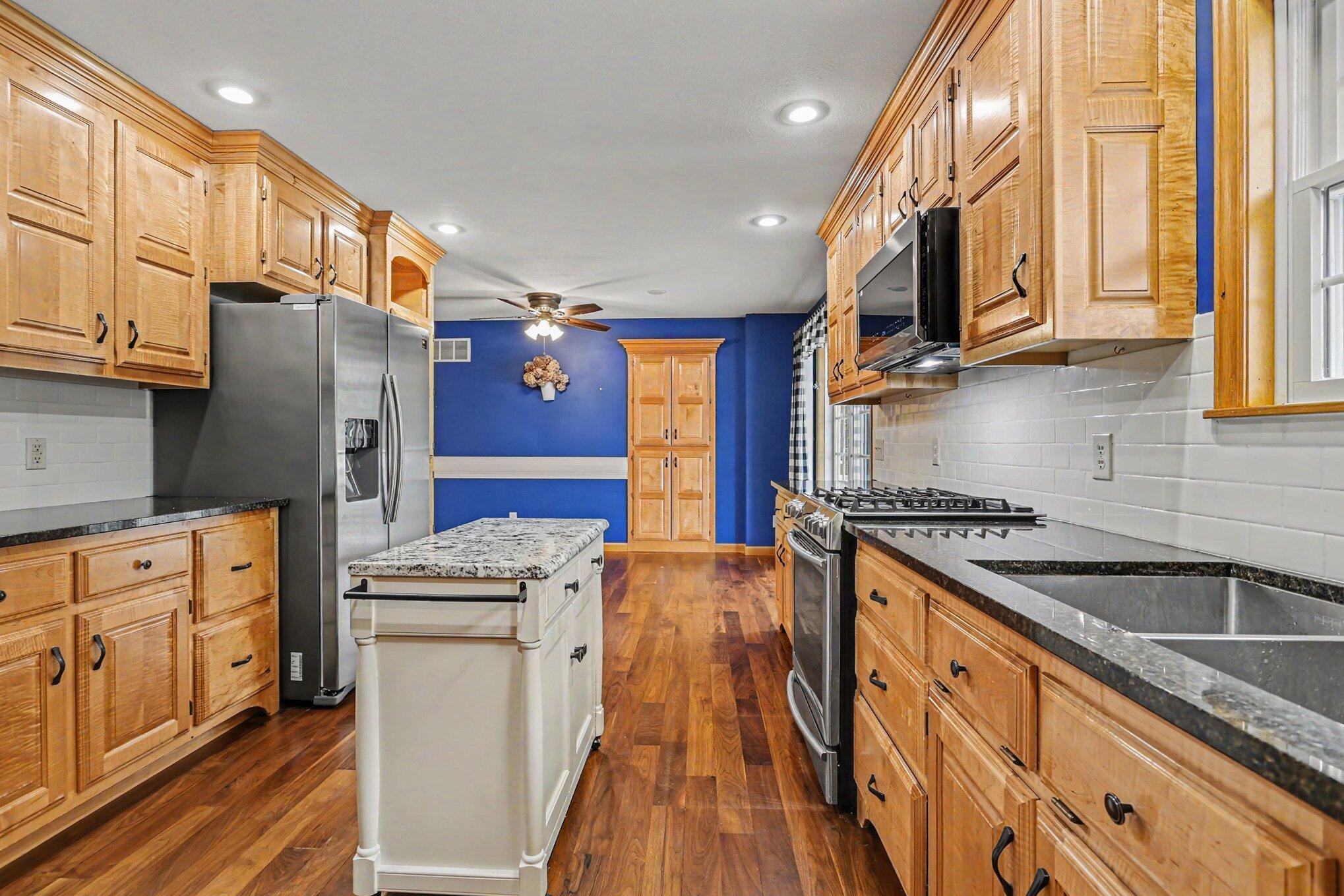 29390 Saddlebred Lane