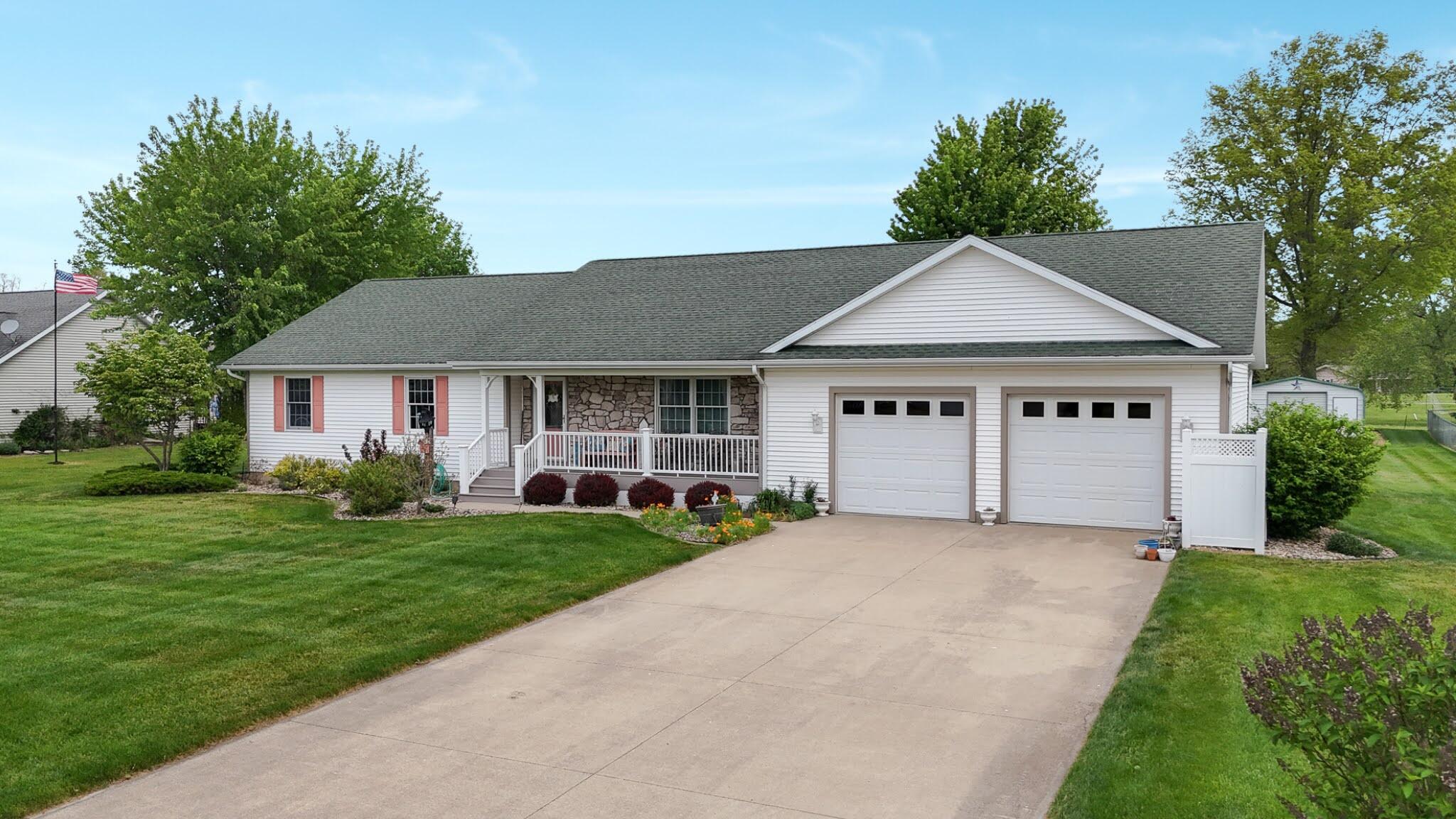 29390 Saddlebred Lane