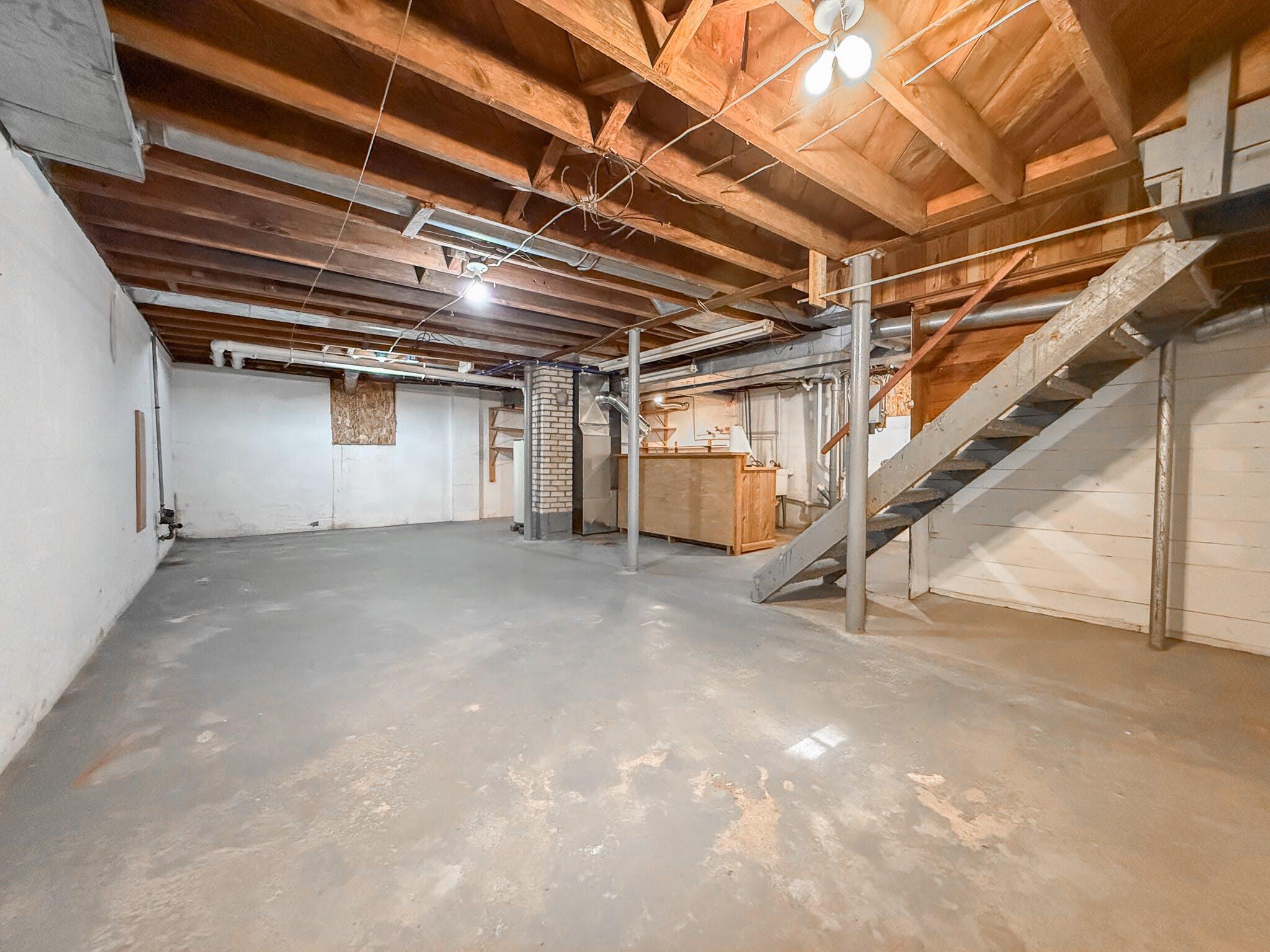 205 Haines Street