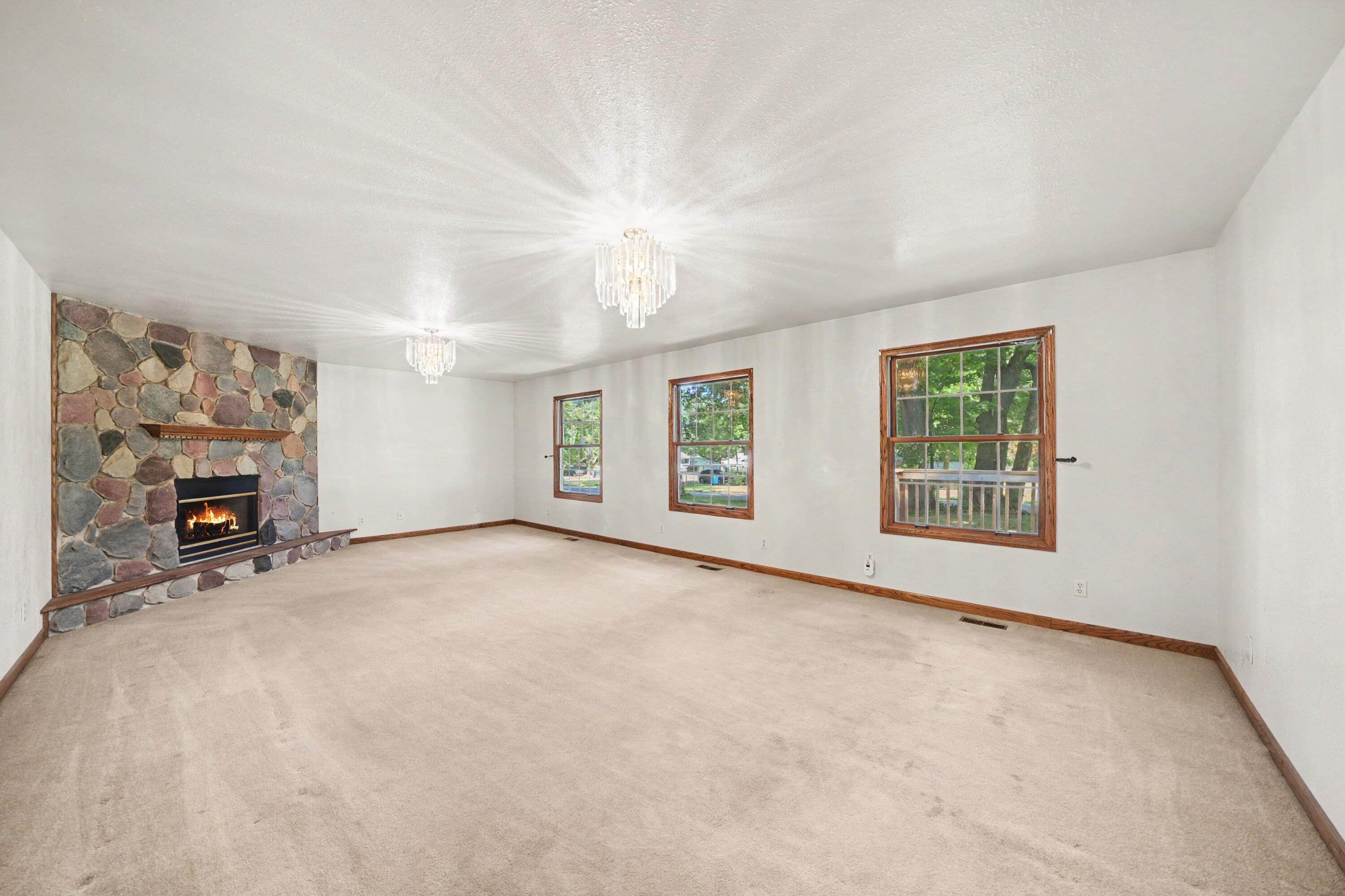27911 Gideon Street