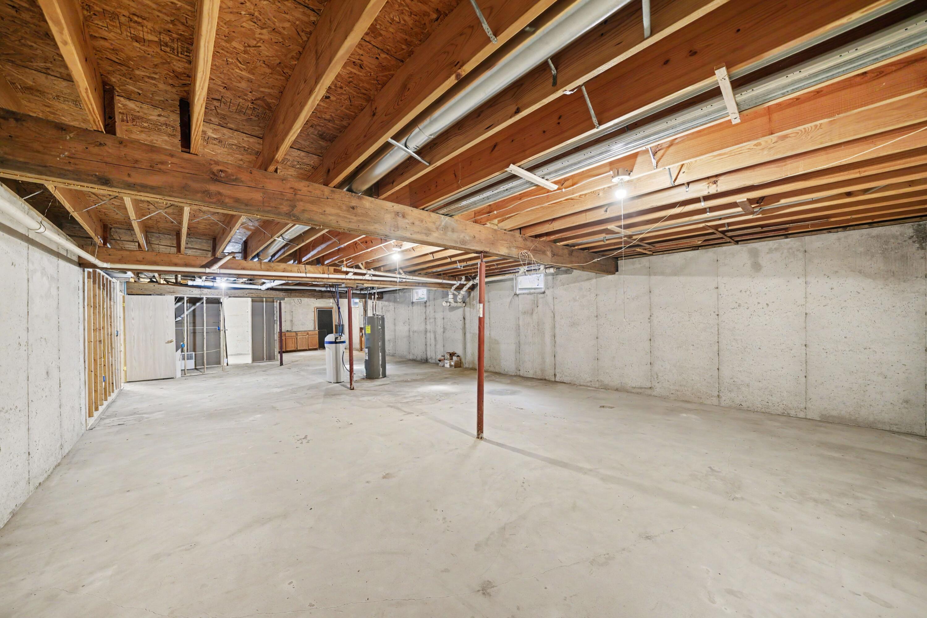 27911 Gideon Street