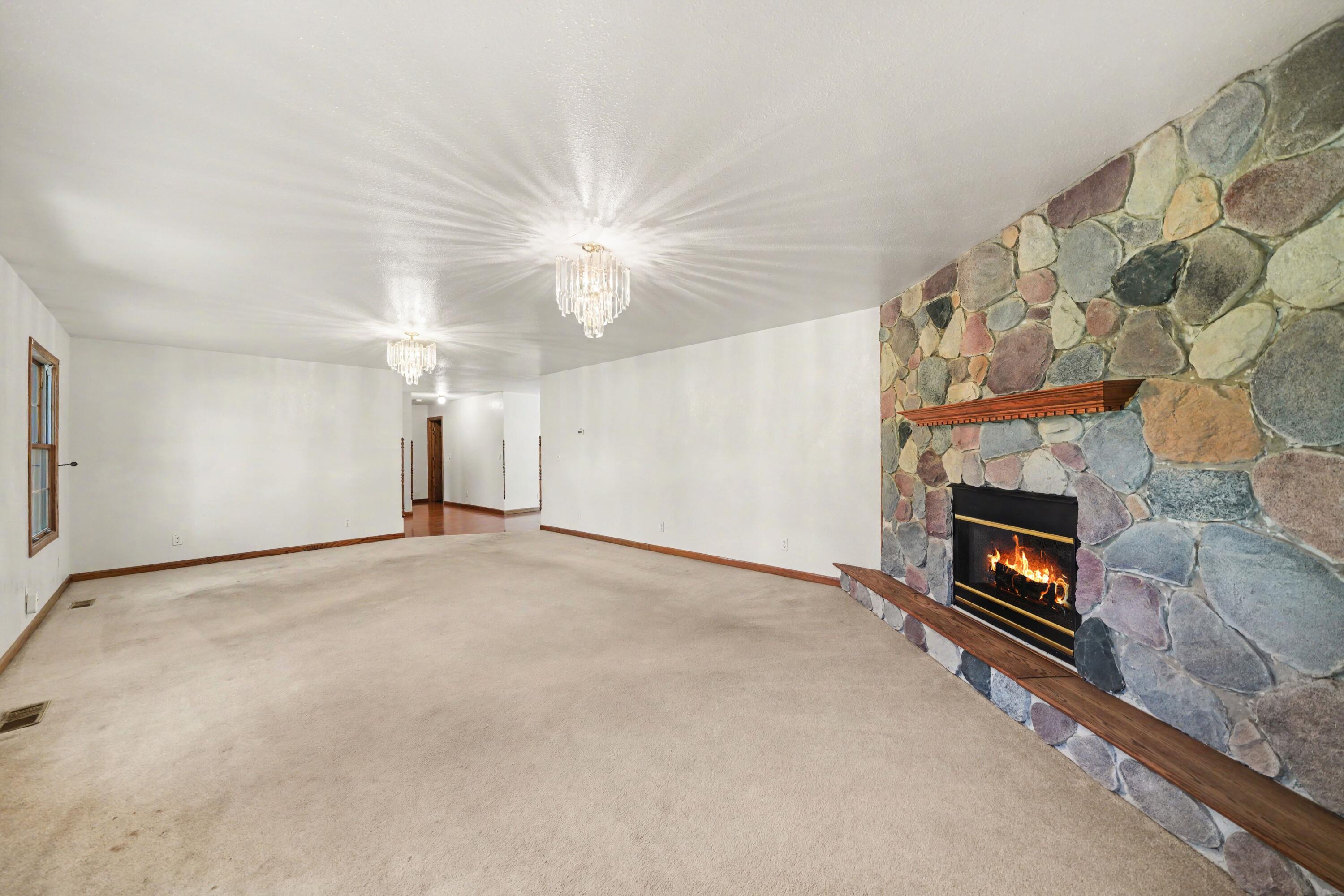 27911 Gideon Street