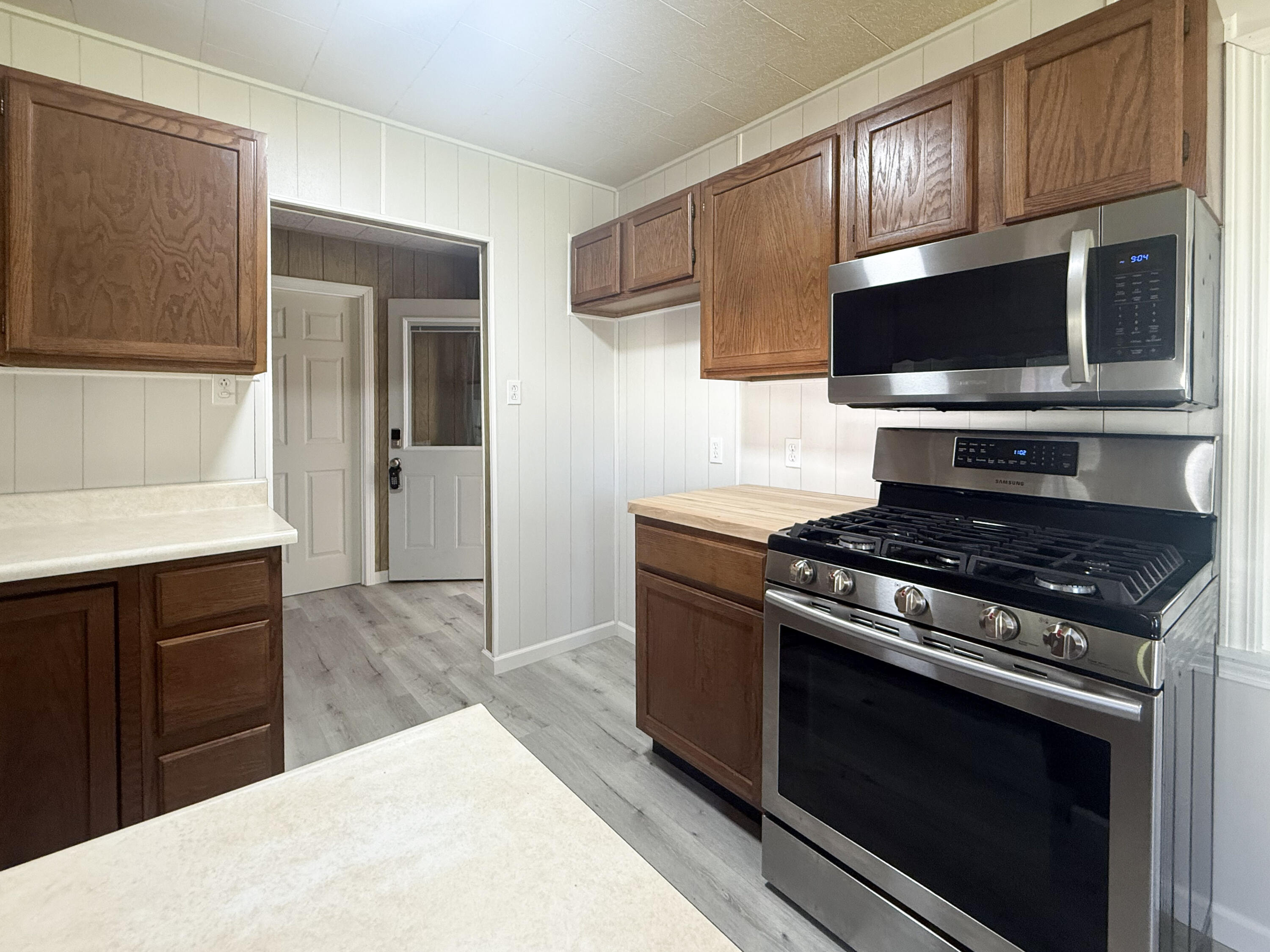 31940 Sunrise Avenue