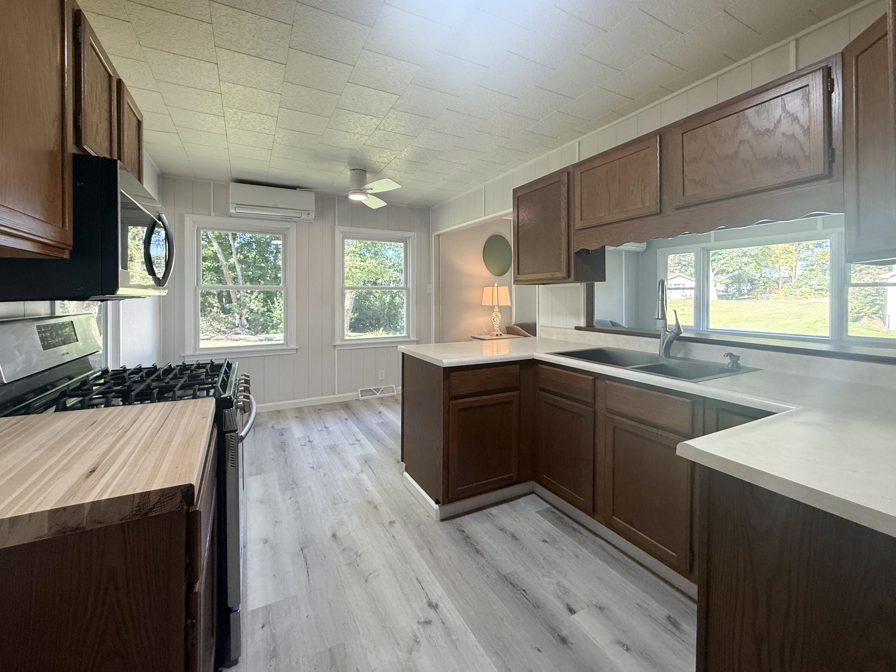31940 Sunrise Avenue