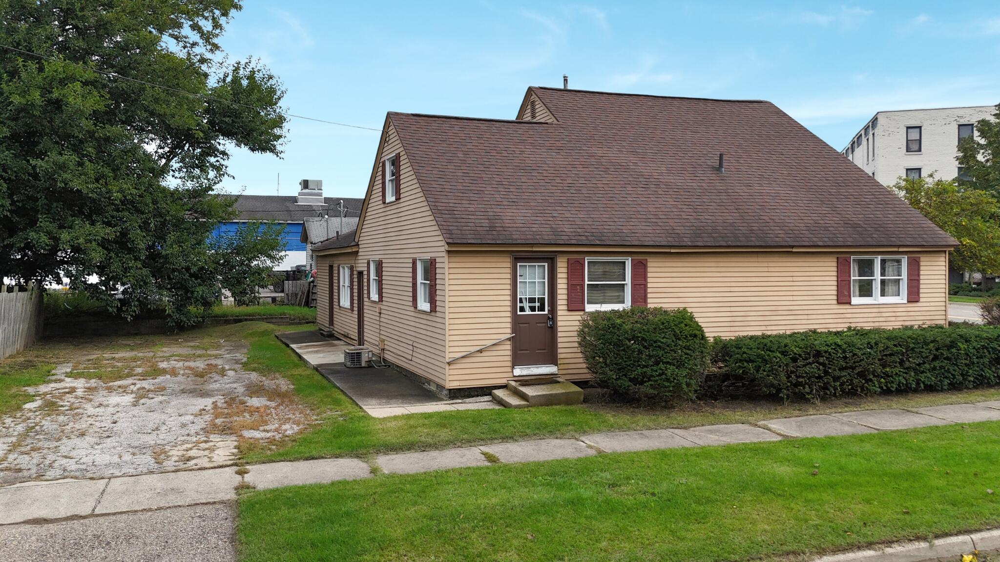 110 W Division Street
