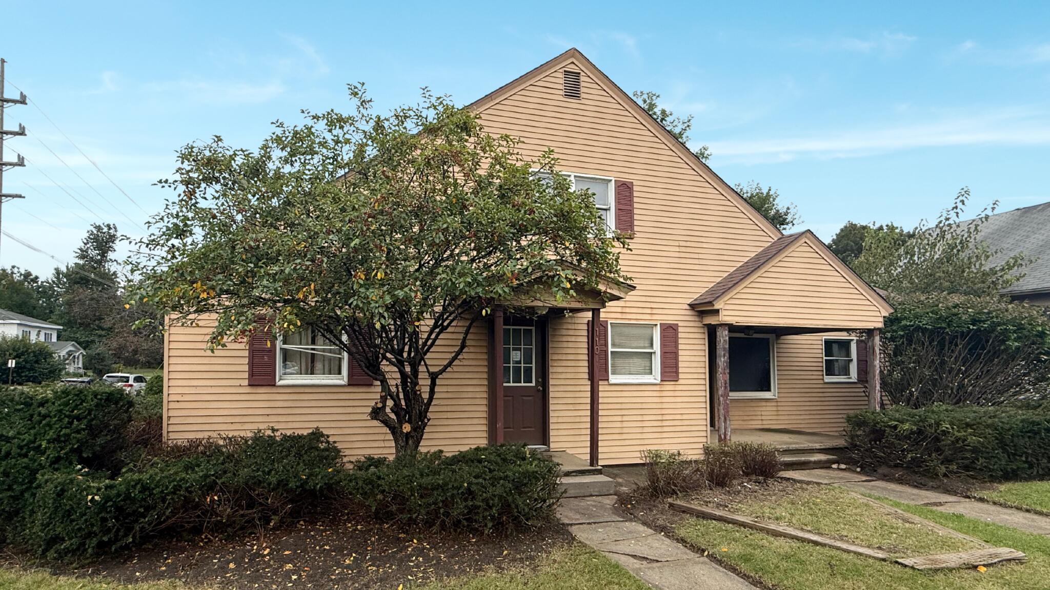 110 W Division Street