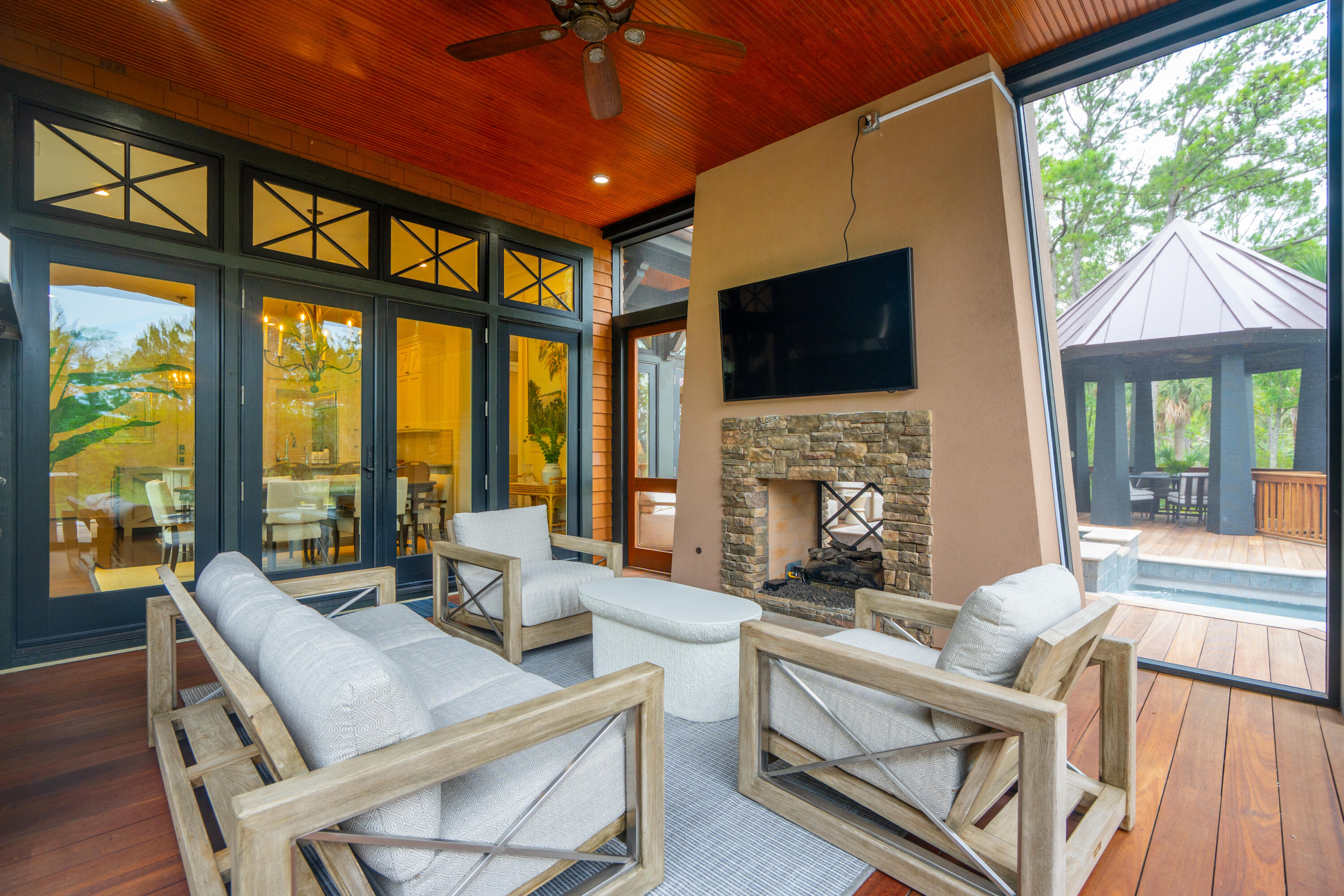 127 Blue Heron Pond Road Unit: E