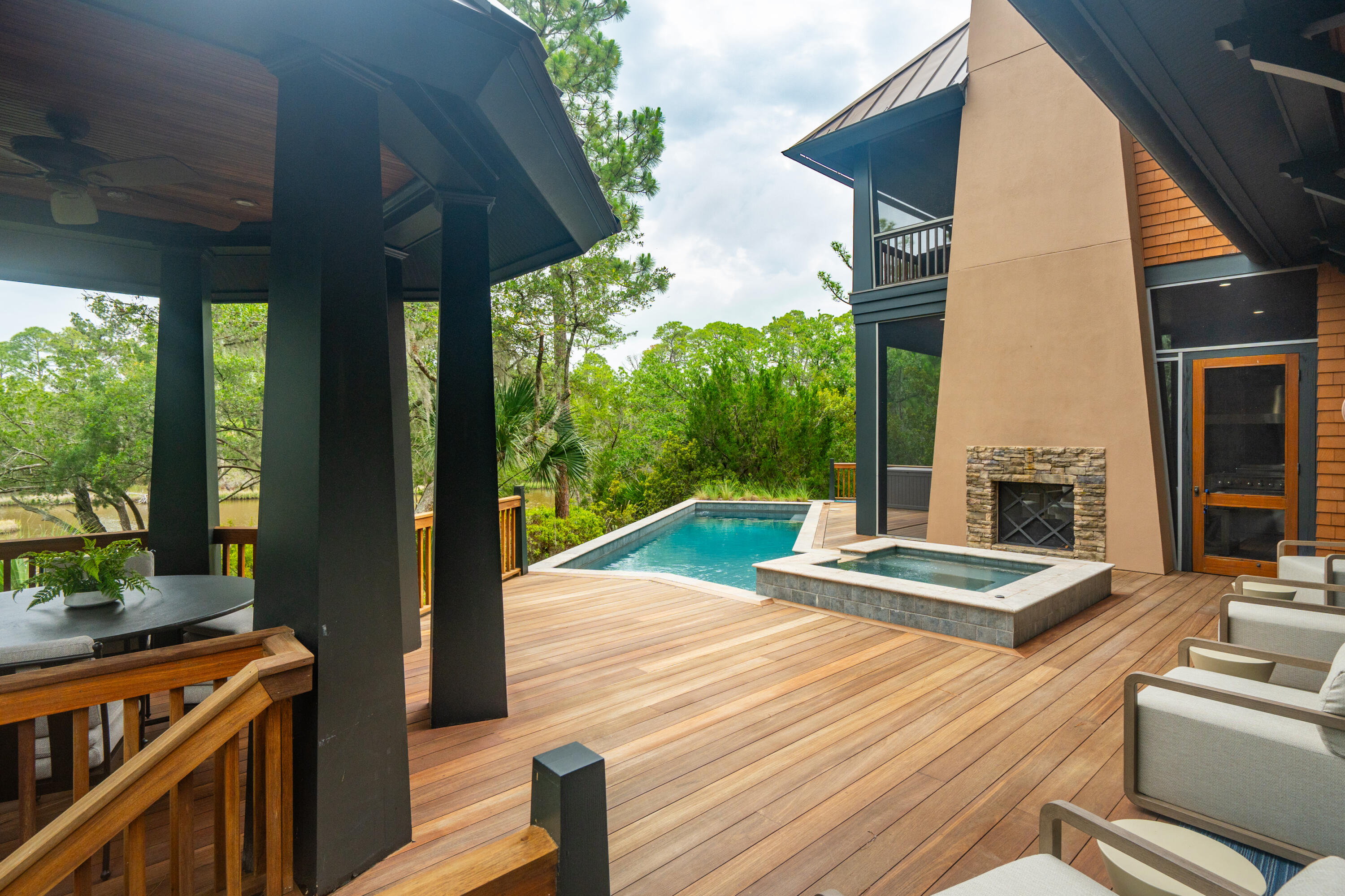 127 Blue Heron Pond Road Unit: E