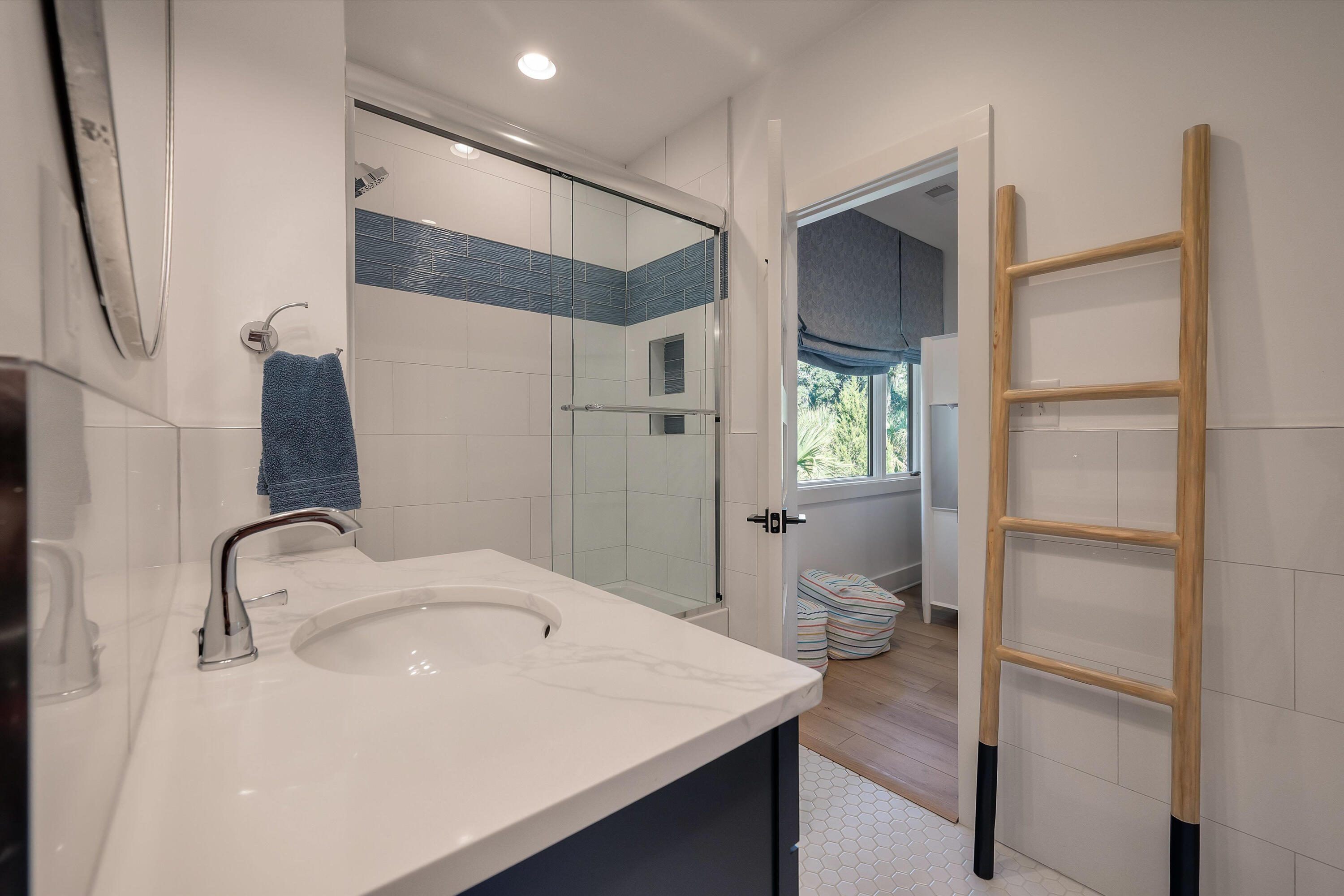 5004 Green Dolphin Way Unit: Share E