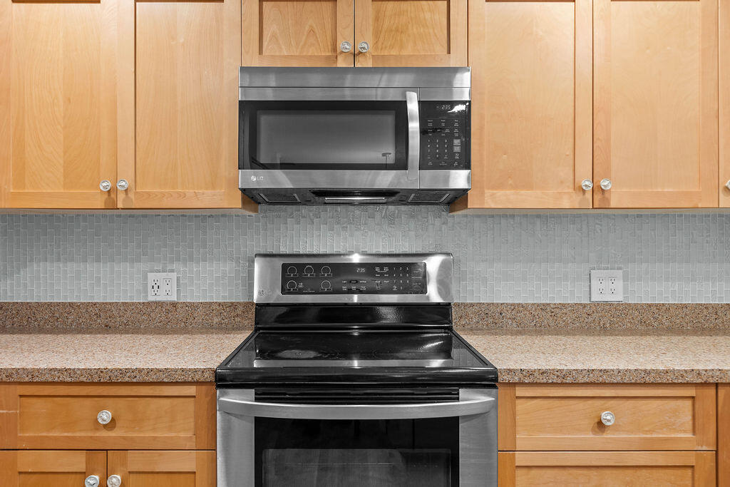 2764 Hidden Oak Drive