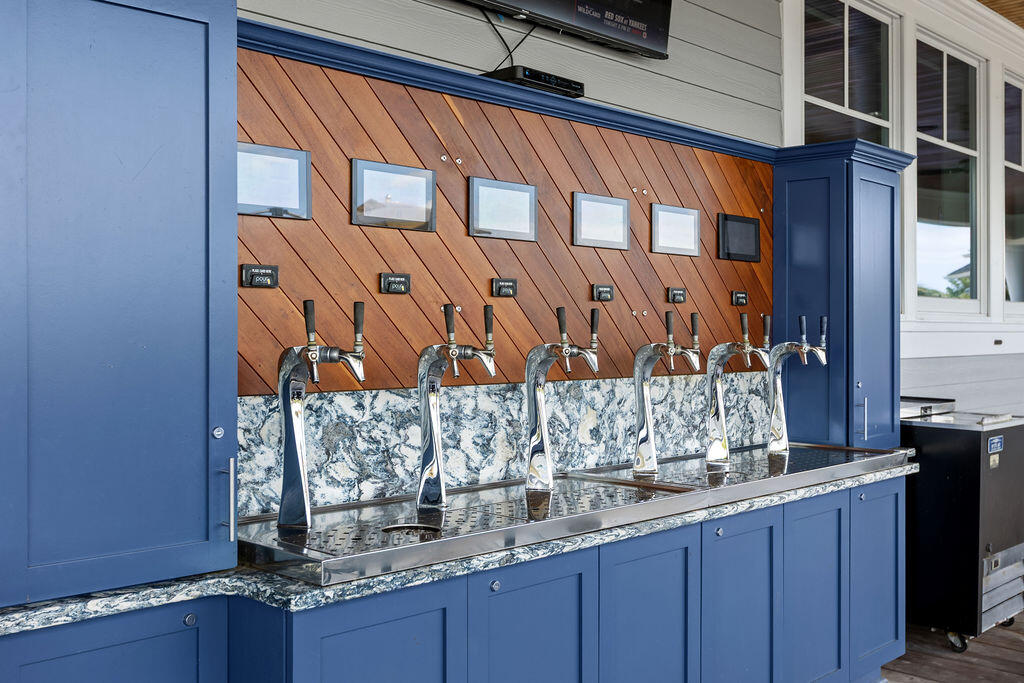 2764 Hidden Oak Drive