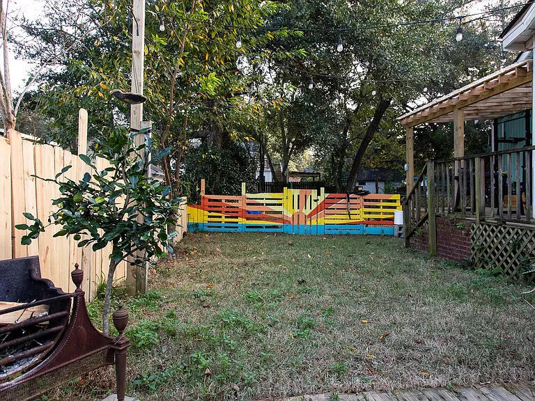 2061 Medway Road