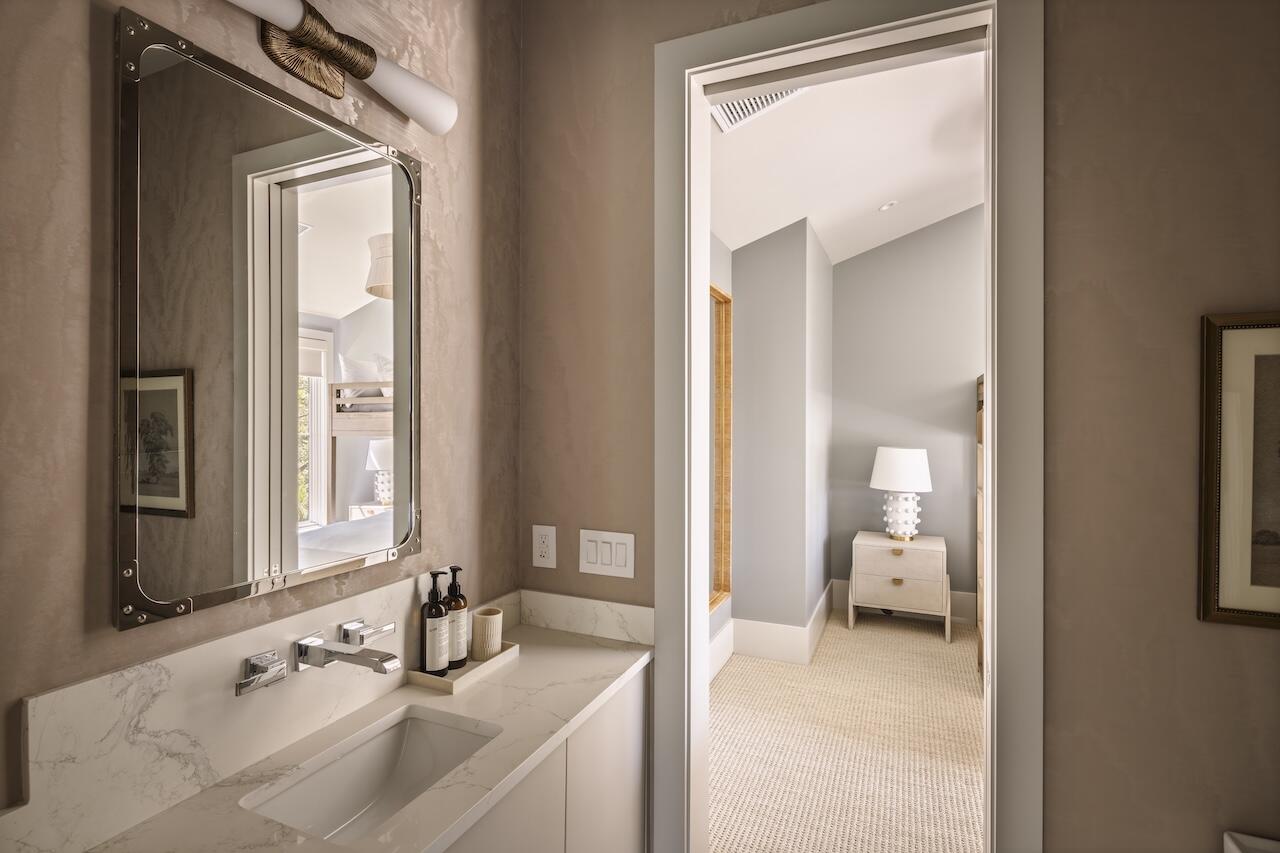 435 Fountain Grass Lane # 8 Unit: Share #8