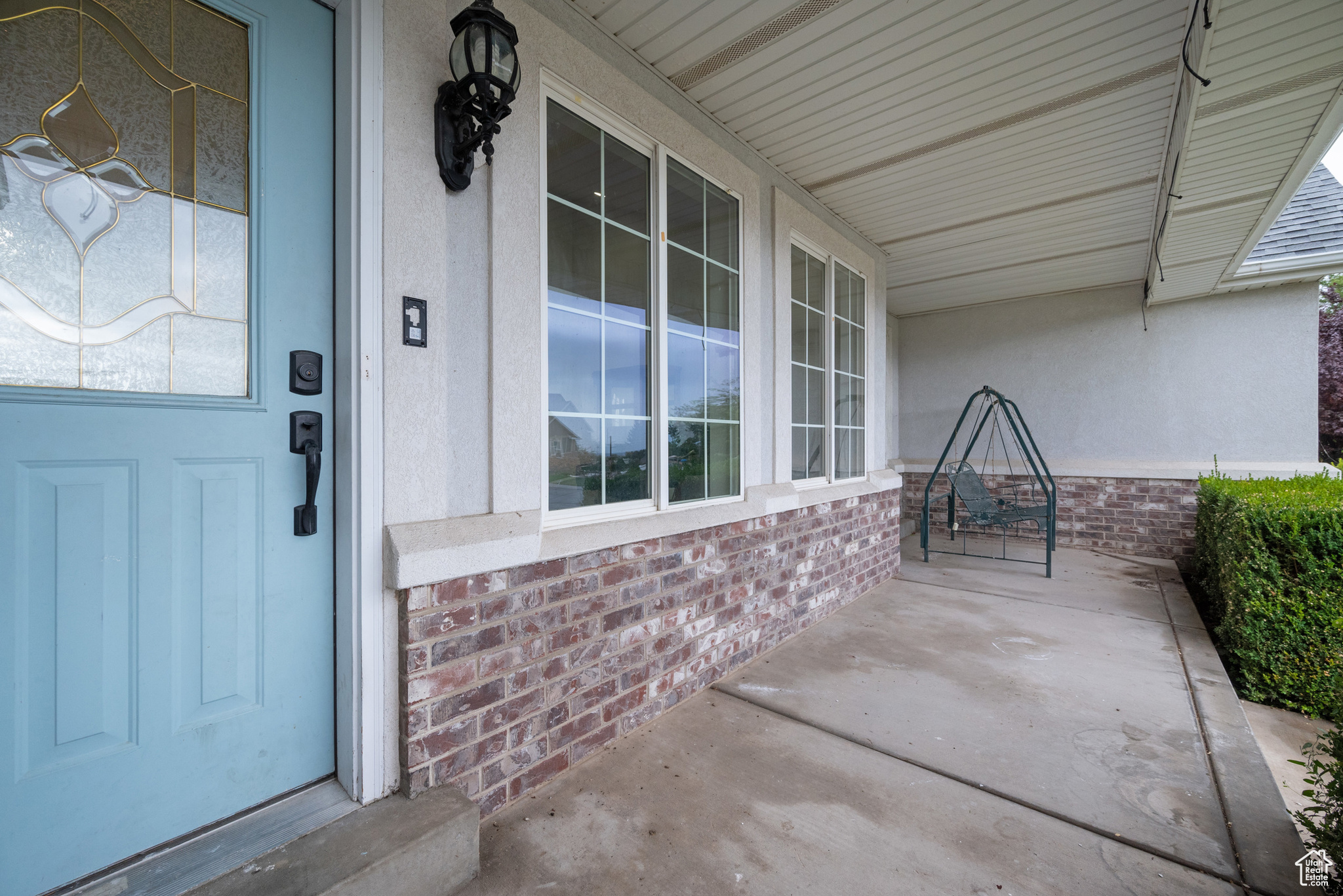 3810 W VALLEY VIEW DR