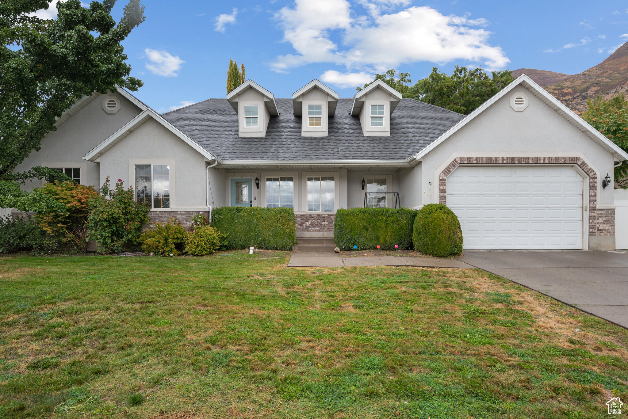 3810 W VALLEY VIEW DR